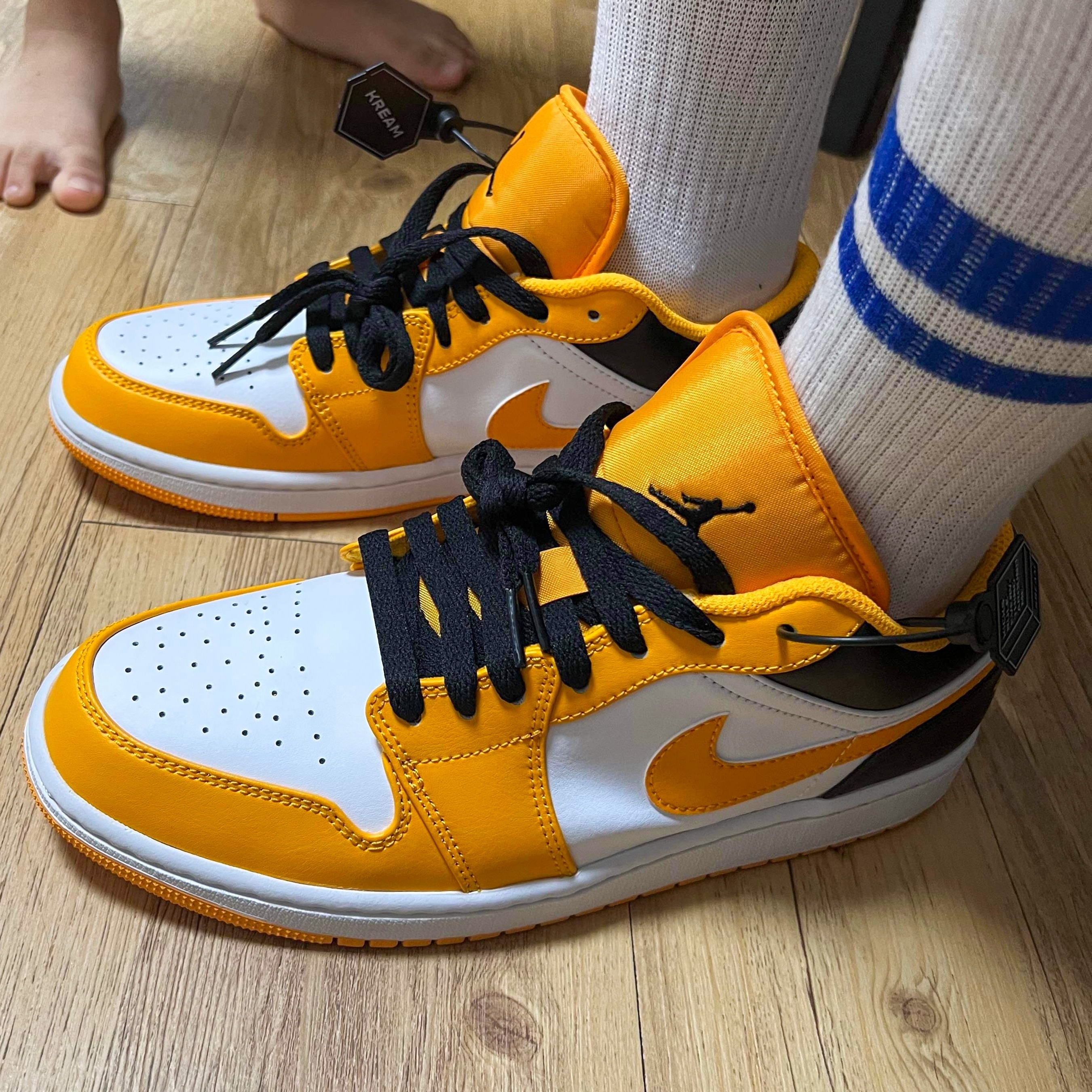 Jordan 1 Low Taxi 착용 스타일 - 1
