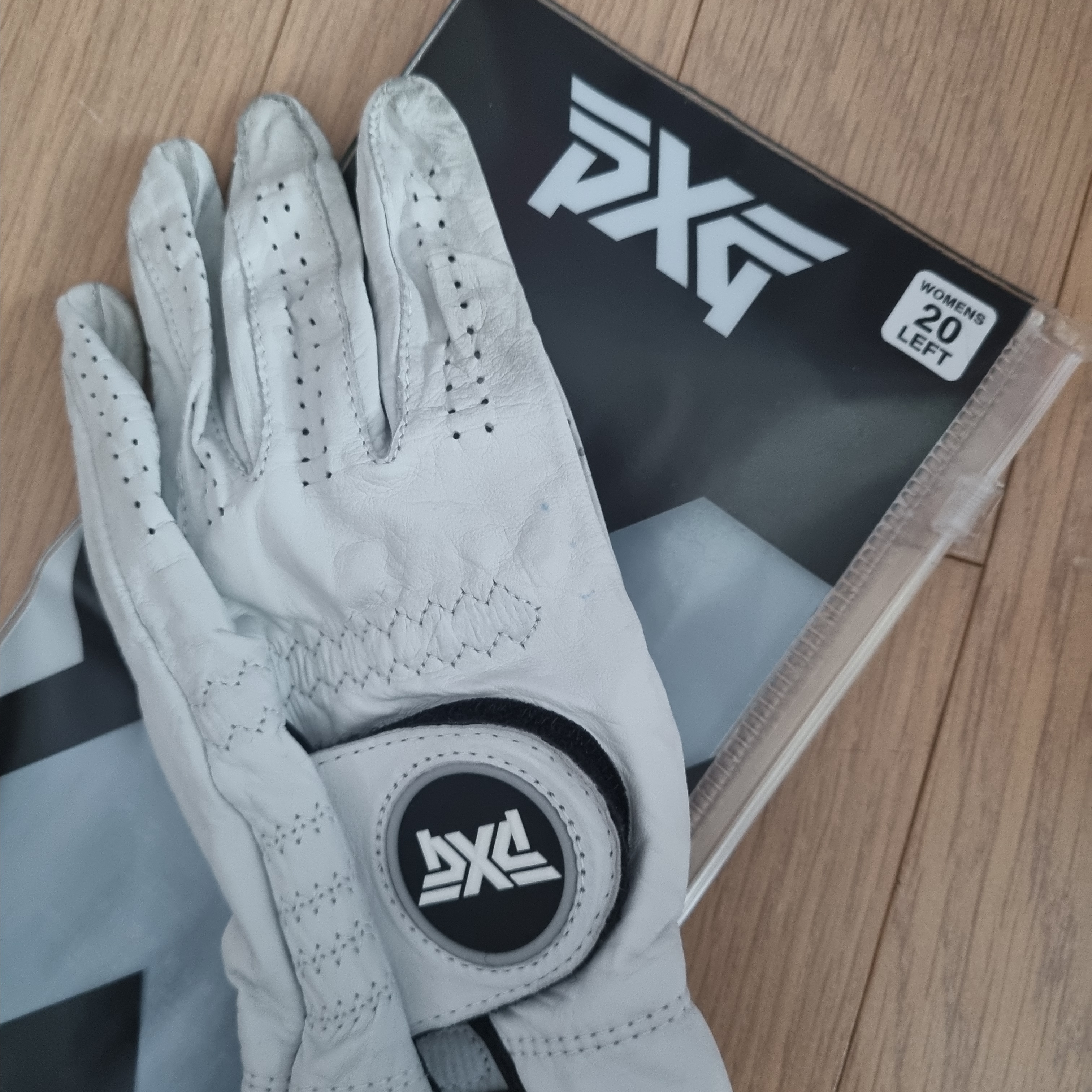 Jordan 1 Low Golf Copa, PXG Tour Glove LH White 착용 스타일 - 3