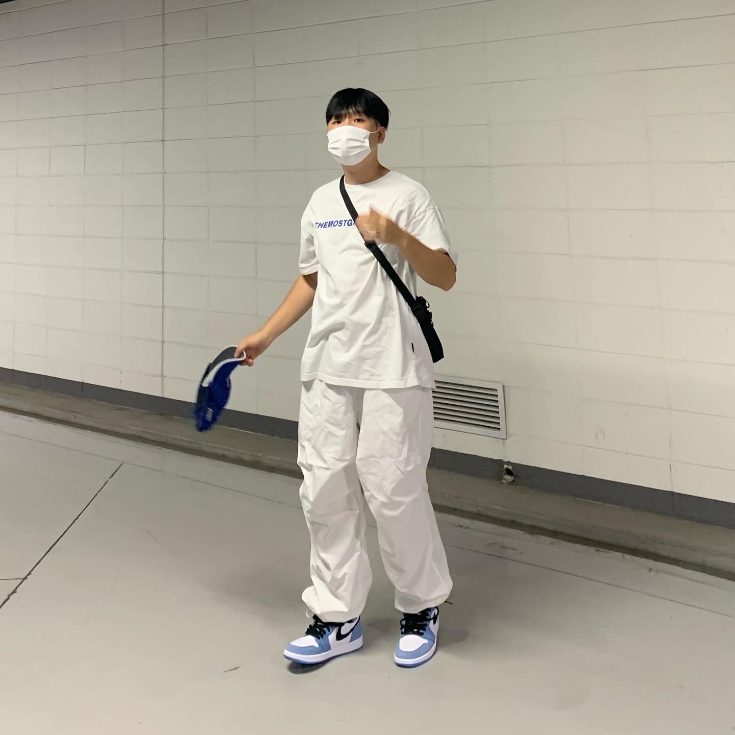 Jordan 1 Retro High OG University Blue, Palace Cordura Double Diamond Shot Bag Black - 21FW 착용 스타일 - 4