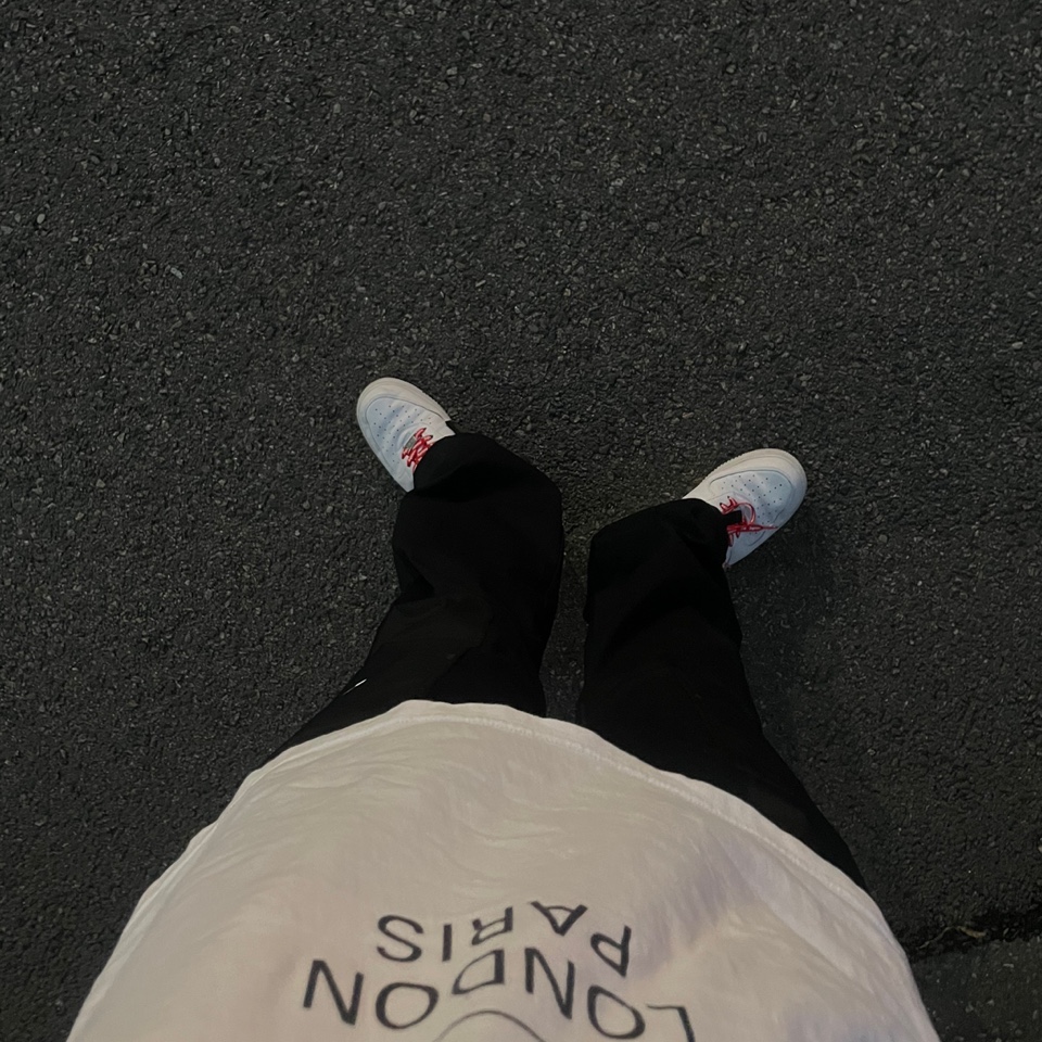 Nike x Off-White NRG Pants Black, Nike x Supreme Air Force 1 Low White 착용 스타일