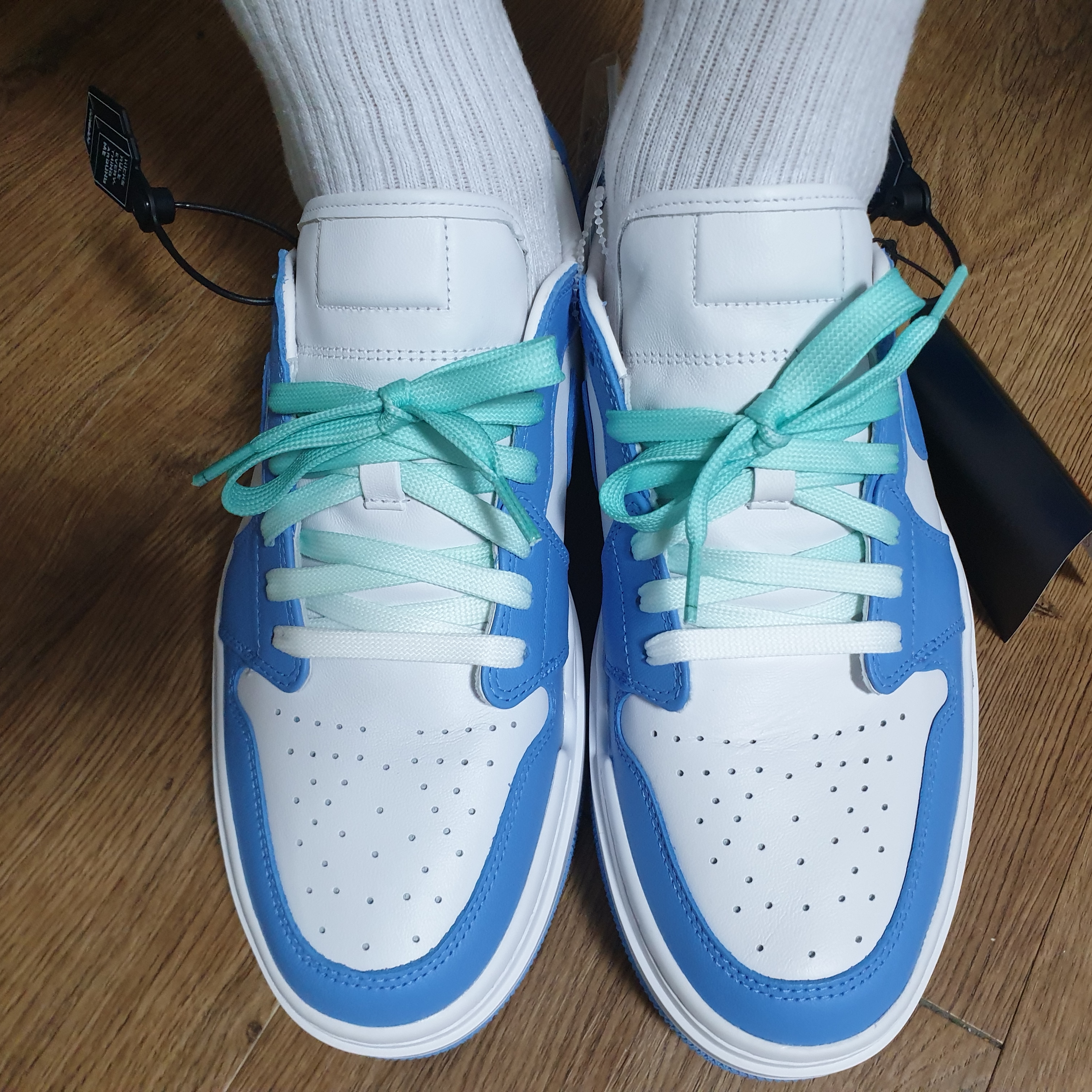 (W) Jordan 1 Elevate Low SE University Blue 착용 스타일