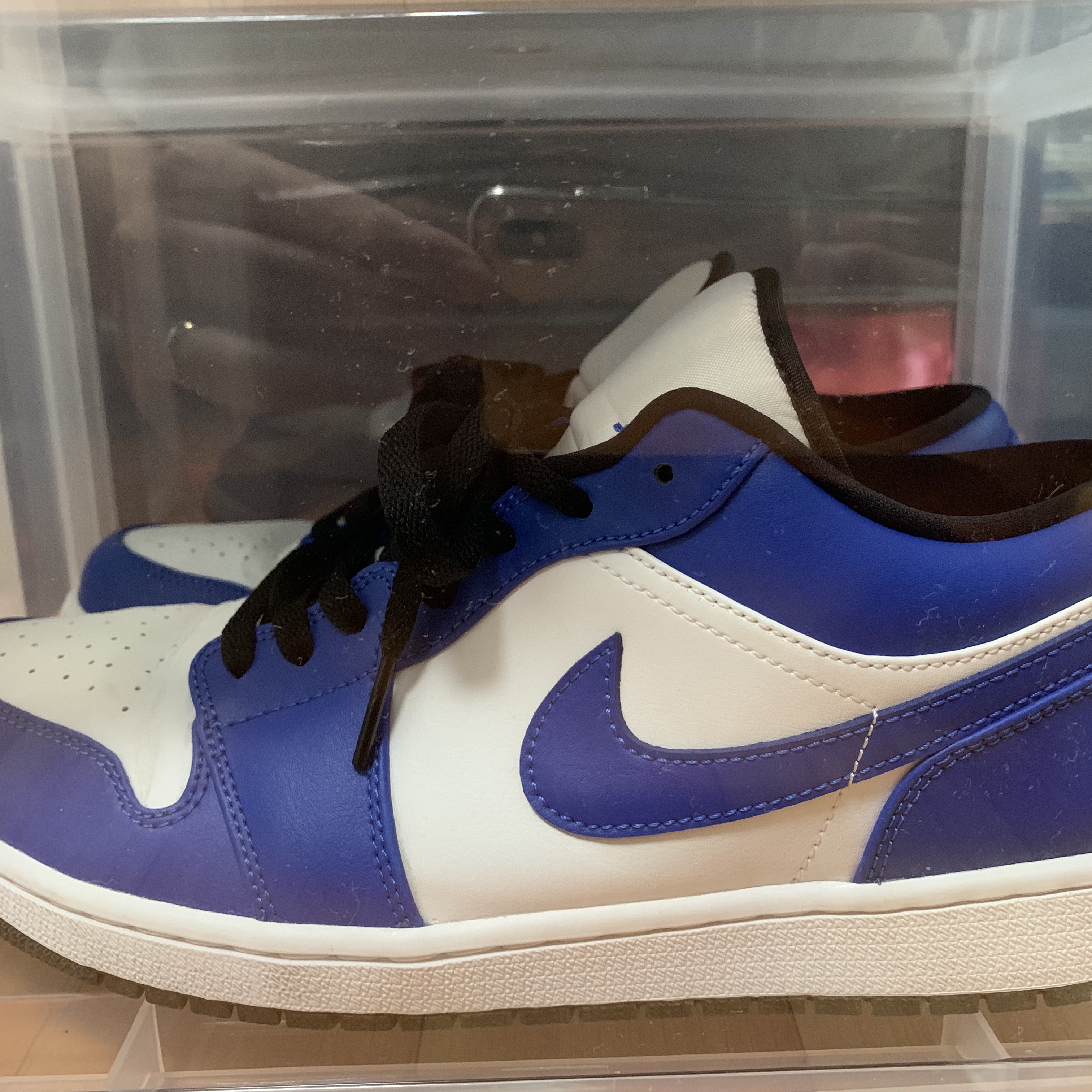 Jordan 1 Low Hyper Royal 착용 스타일
