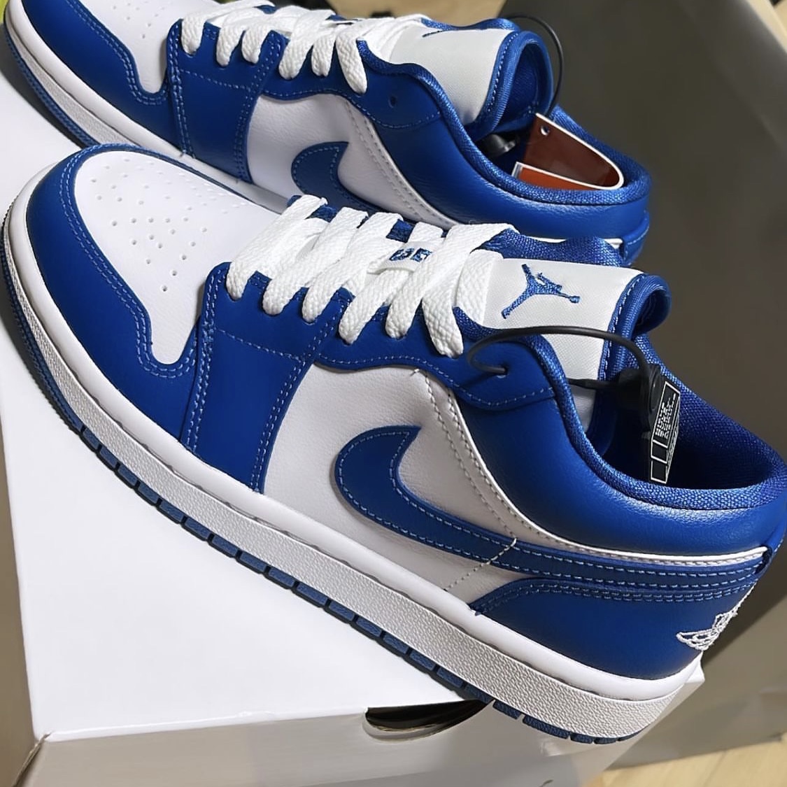 (W) Jordan 1 Low White Dark Marina Blue 착용 스타일