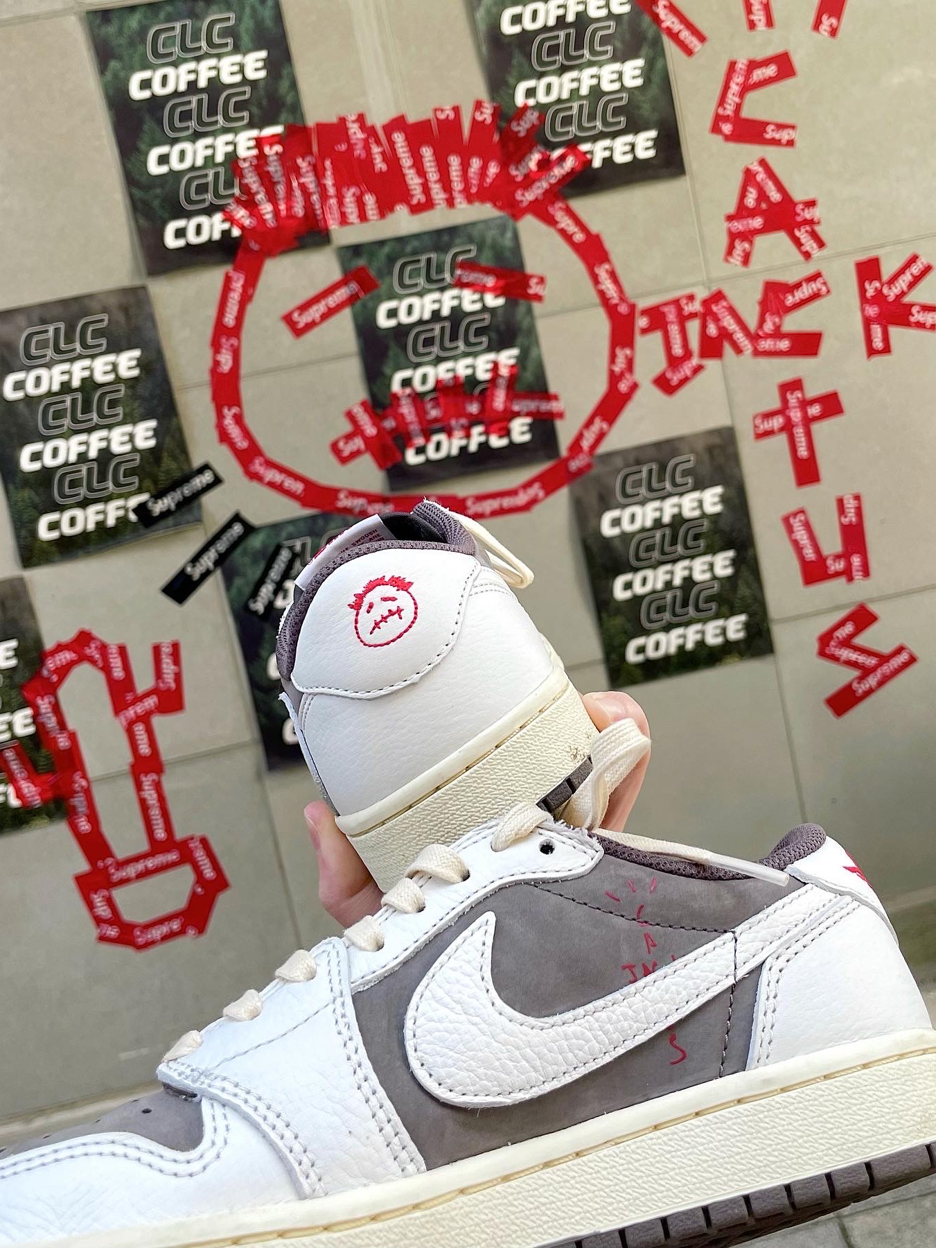 Jordan 1 Retro High OG Black Mocha, (GS) Jordan 1 Retro High OG Black Mocha ์ฐฉ์ฉ ์คํ์ผ - 5