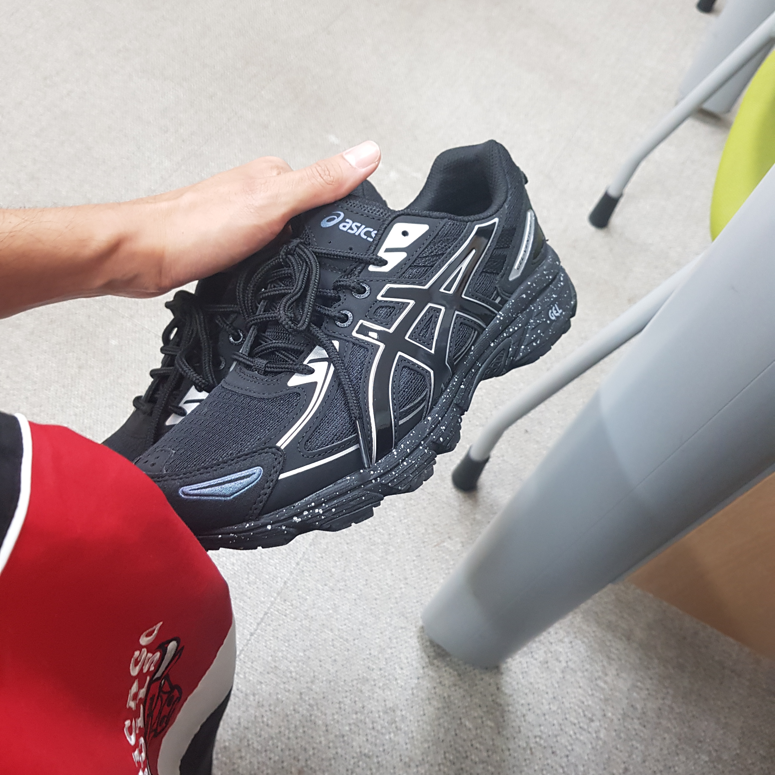 Asics Gel-Venture 6 Trail Black 착용 스타일 - 1