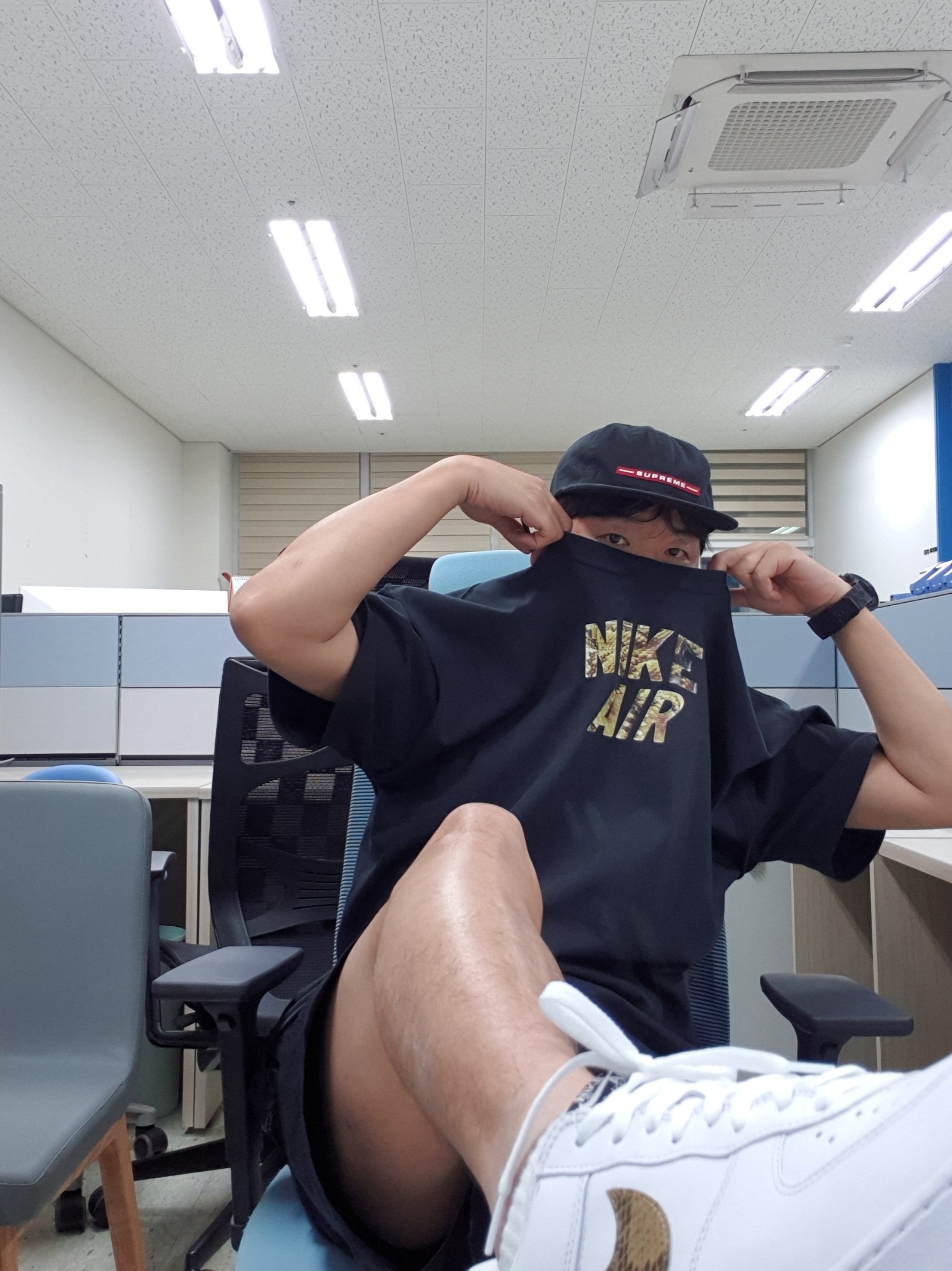 Nike Air Force 1 Low Retro PRM QS Ivory Snake 2019, Nike Air Force 1 Snake T-Shirt Black - Asia 착용 스타일 - 1
