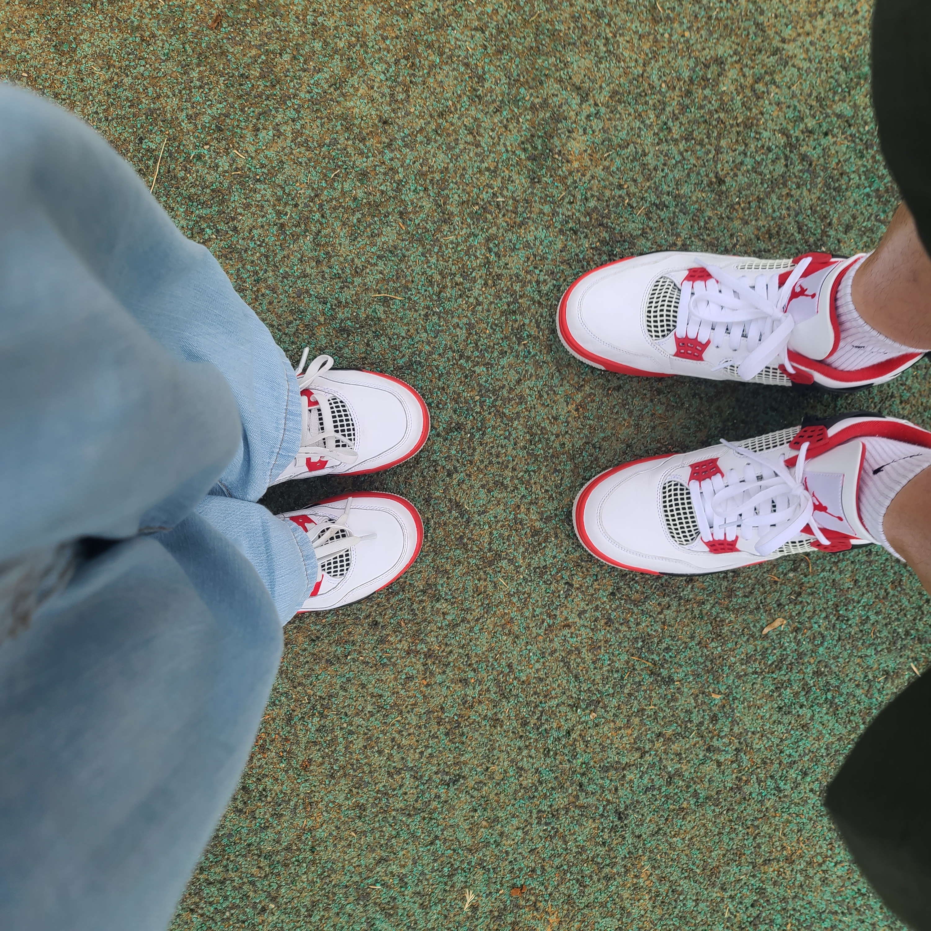 Jordan 4 Retro OG Fire Red 2020 착용 스타일