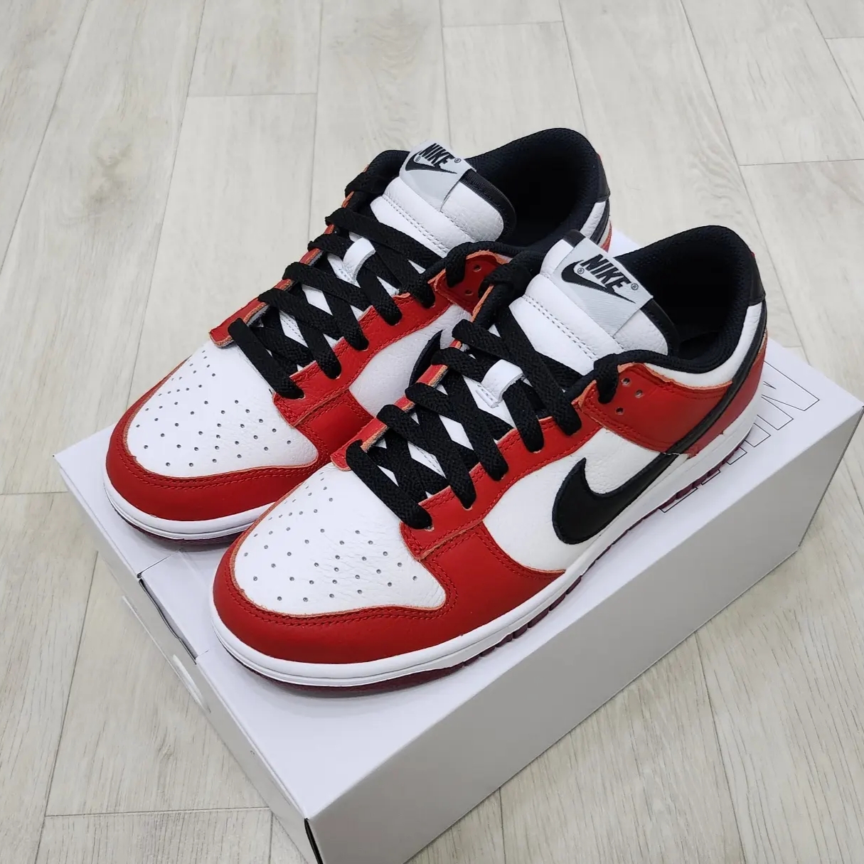 Jordan 1 Low Golf Chicago, Nike SB Dunk Low Pro Chicago 착용 스타일 - 2