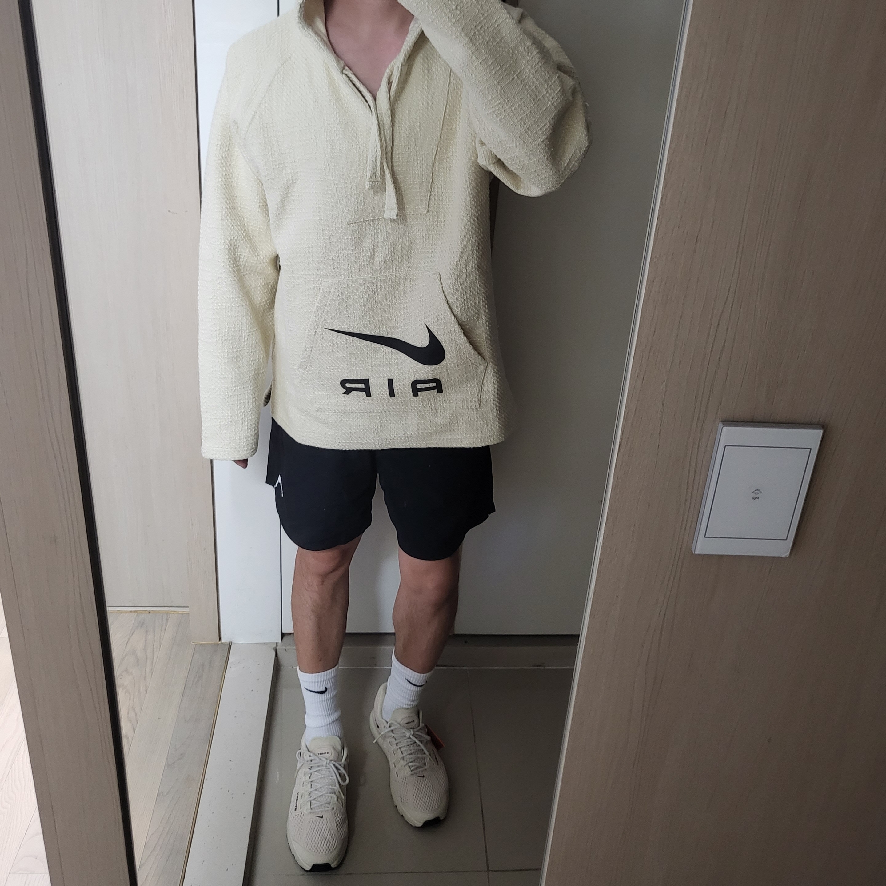 Nike x Stussy Air Max 2013 Fossil, Nike x Stussy NRG Fleece Hemp Pullover Natural 착용 스타일 - 2