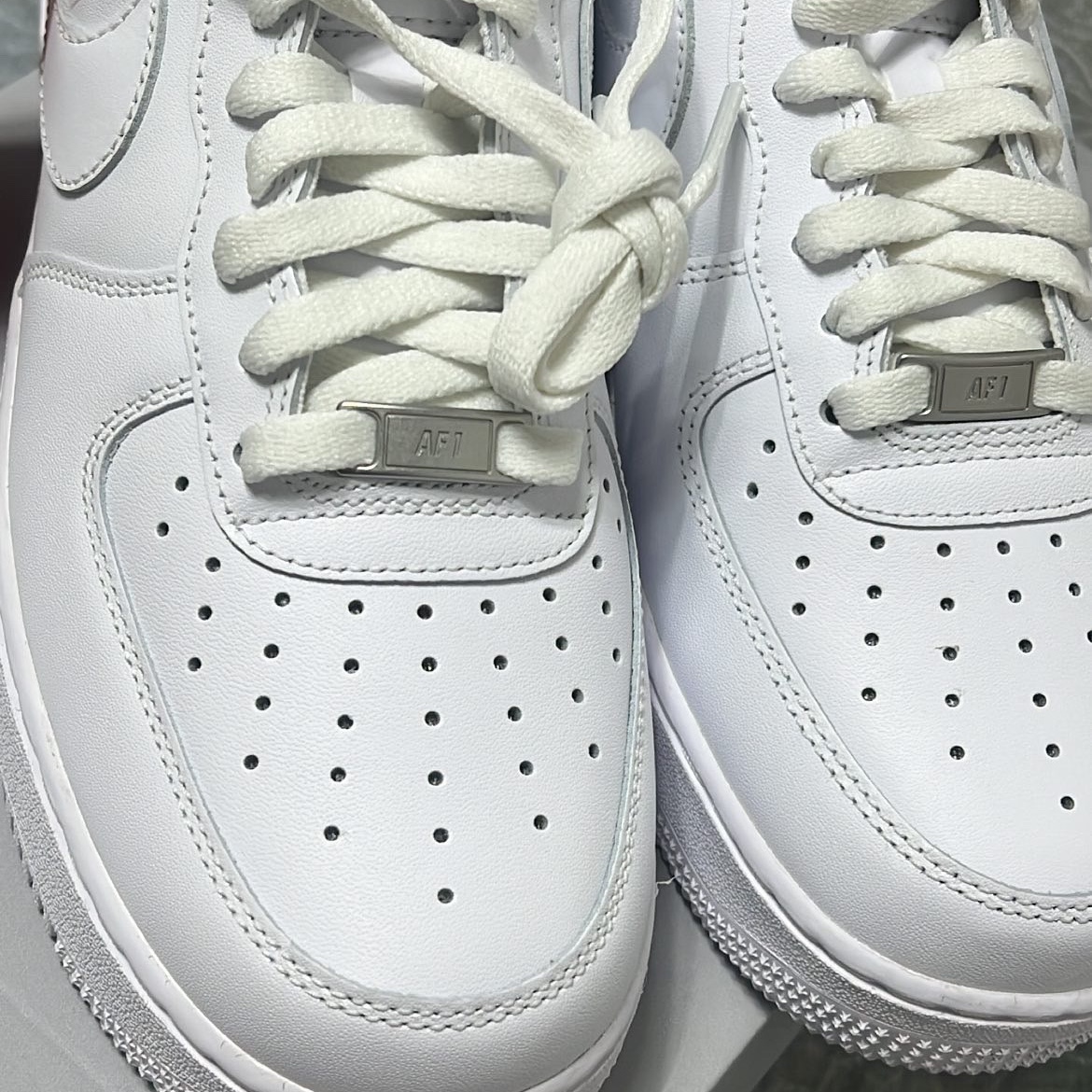 Nike Air Force 1 '07 Low White 착용 스타일