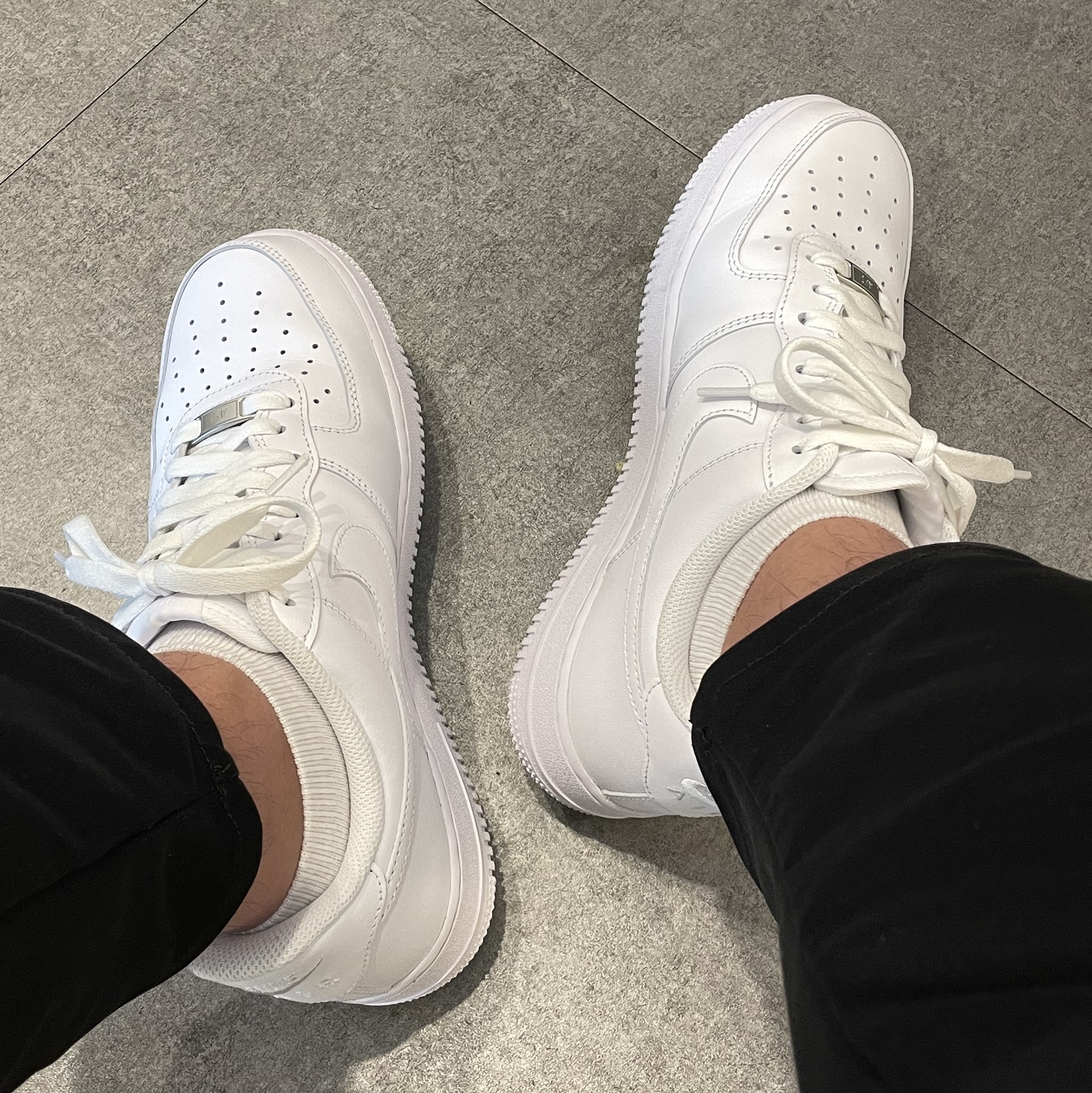 Nike Air Force 1 '07 Low White 착용 스타일