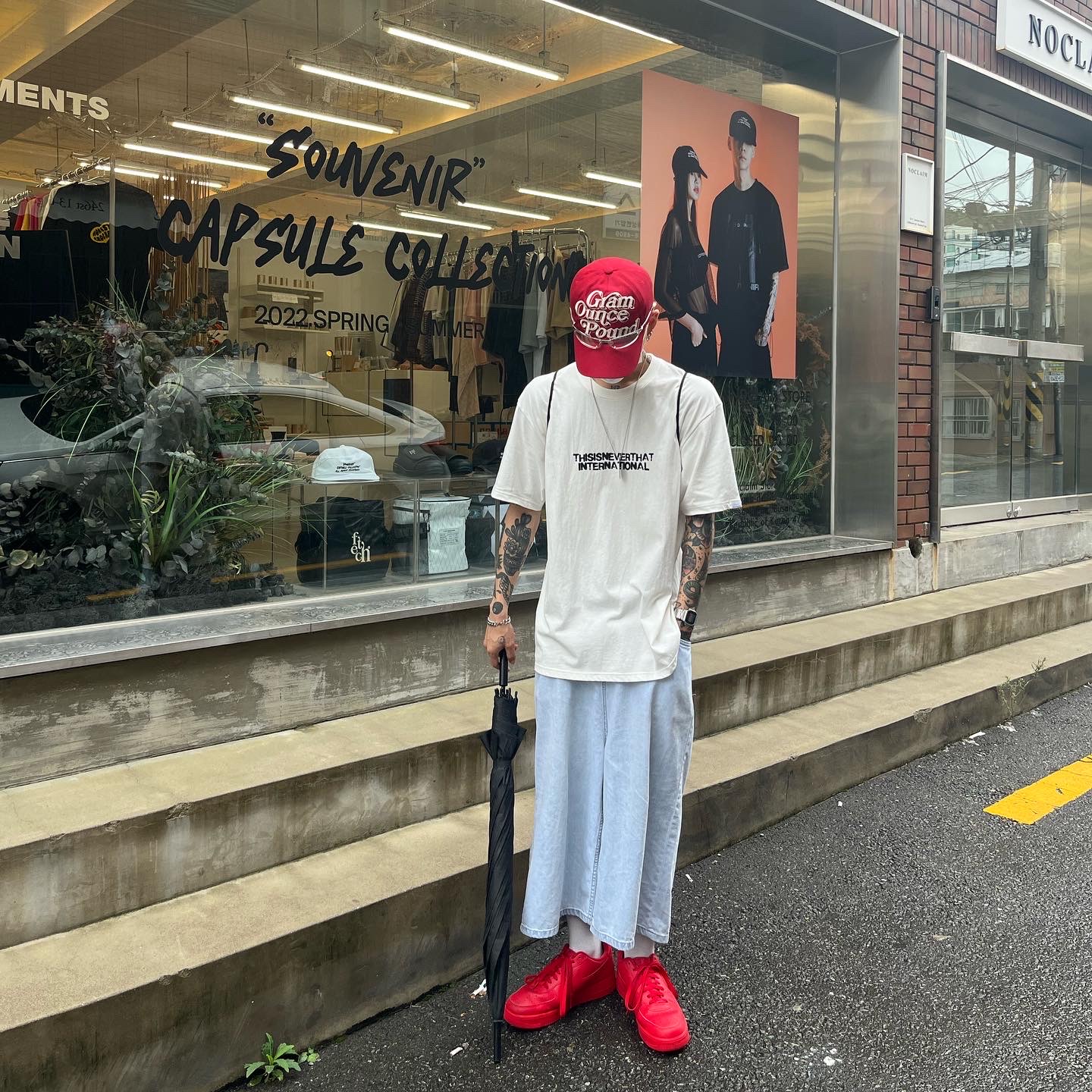 Nike Air Force 1 '07 LV8 Low 1 Triple Red 착용 스타일 - 1