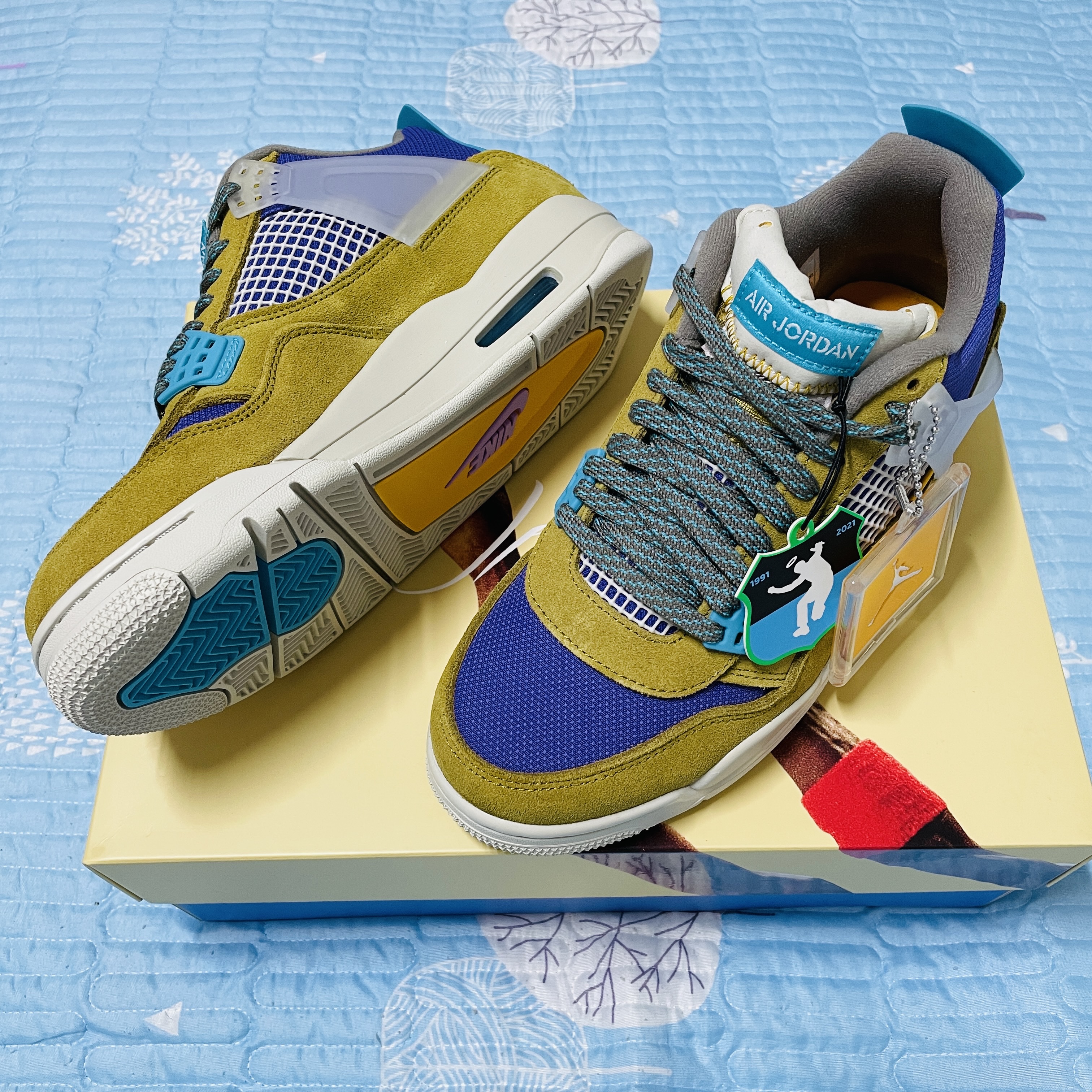 (W) Jordan 3 x A Ma Maniere Retro SP, Jordan 4 x Union Retro SP Desert Moss 착용 스타일 - 4