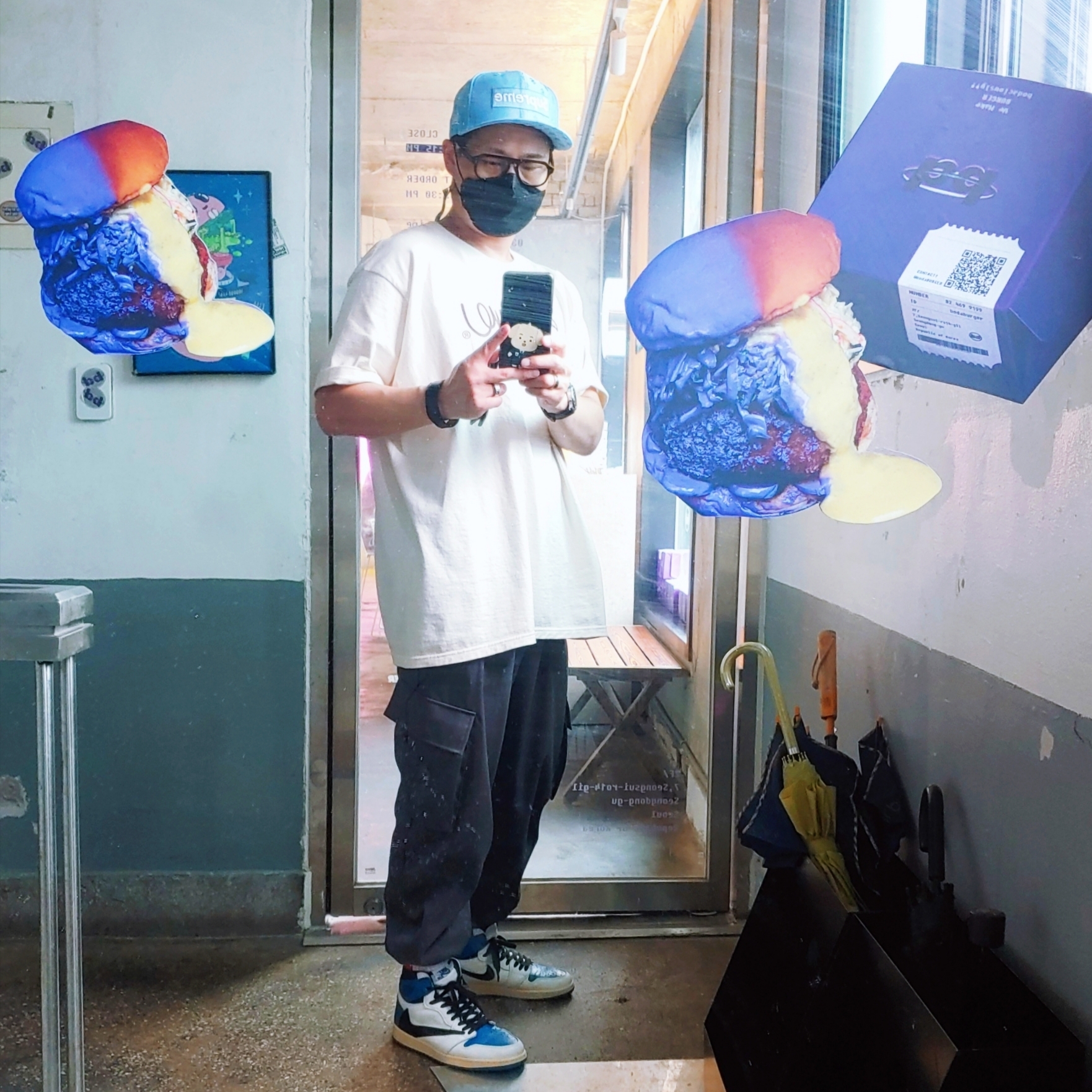 Jordan 1 x Travis Scott x Fragment Retro High OG SP Military Blue, Supreme Handstyle T-Shirt Natural - 22SS 착용 스타일