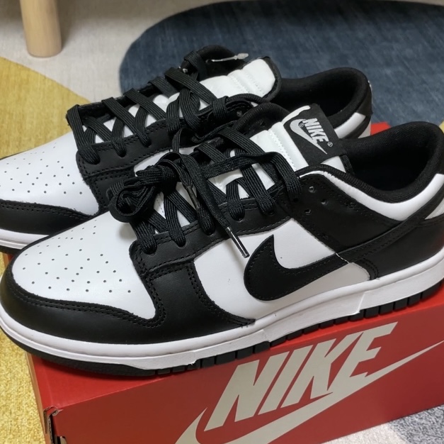 Nike Dunk Low Retro Black 착용 스타일 - 1