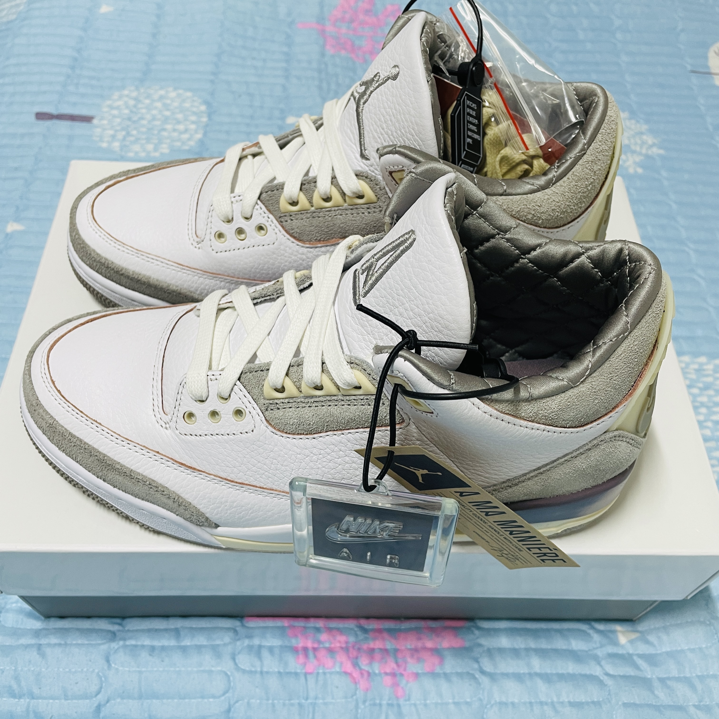 (W) Jordan 3 x A Ma Maniere Retro SP, Jordan 4 x Union Retro SP Desert Moss 착용 스타일 - 2