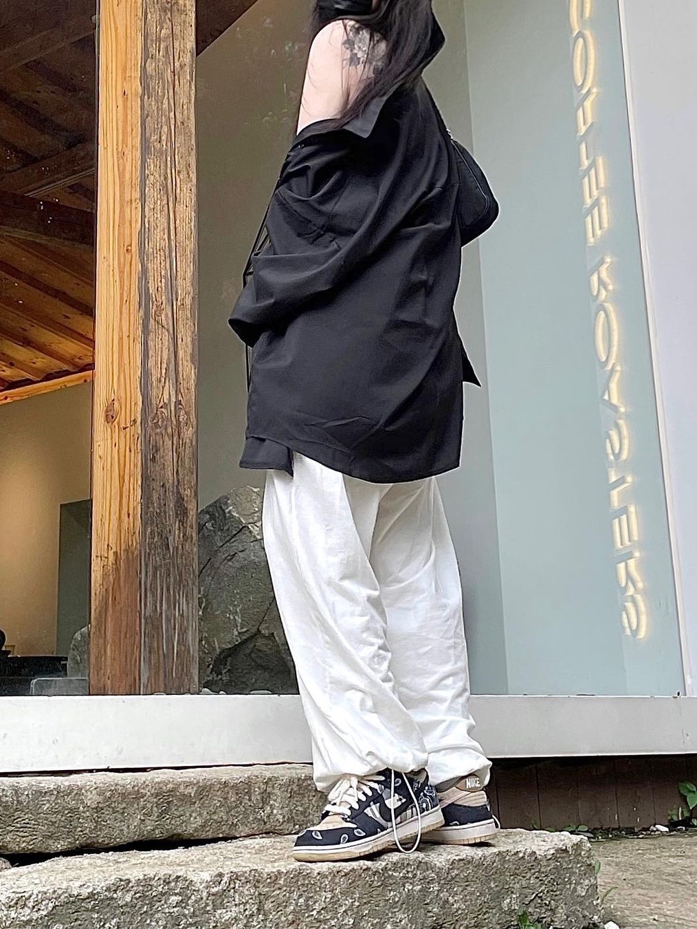 (W) Nike x Off-White NRG Tank Top Black, Nike x Travis Scott SB Dunk Low 착용 스타일 - 4