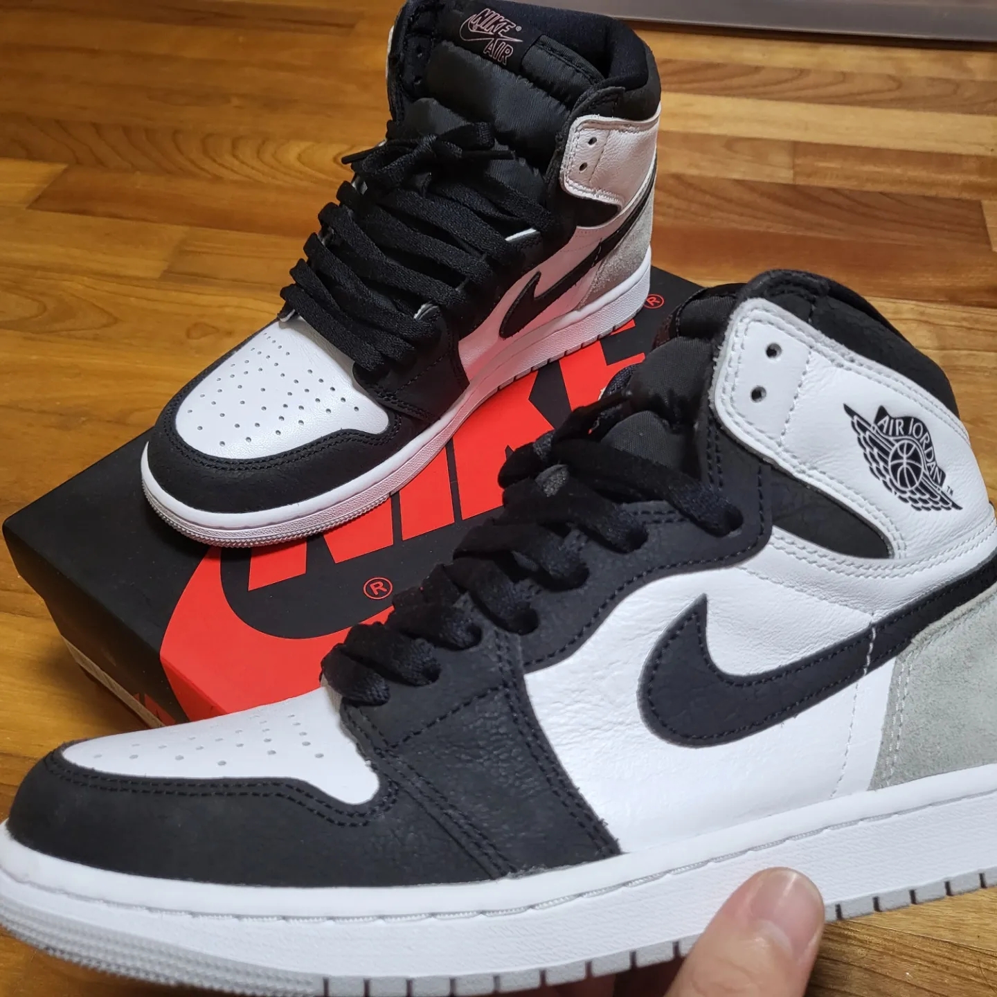 Jordan 1 Retro High OG Bleached Coral 착용 스타일 - 4