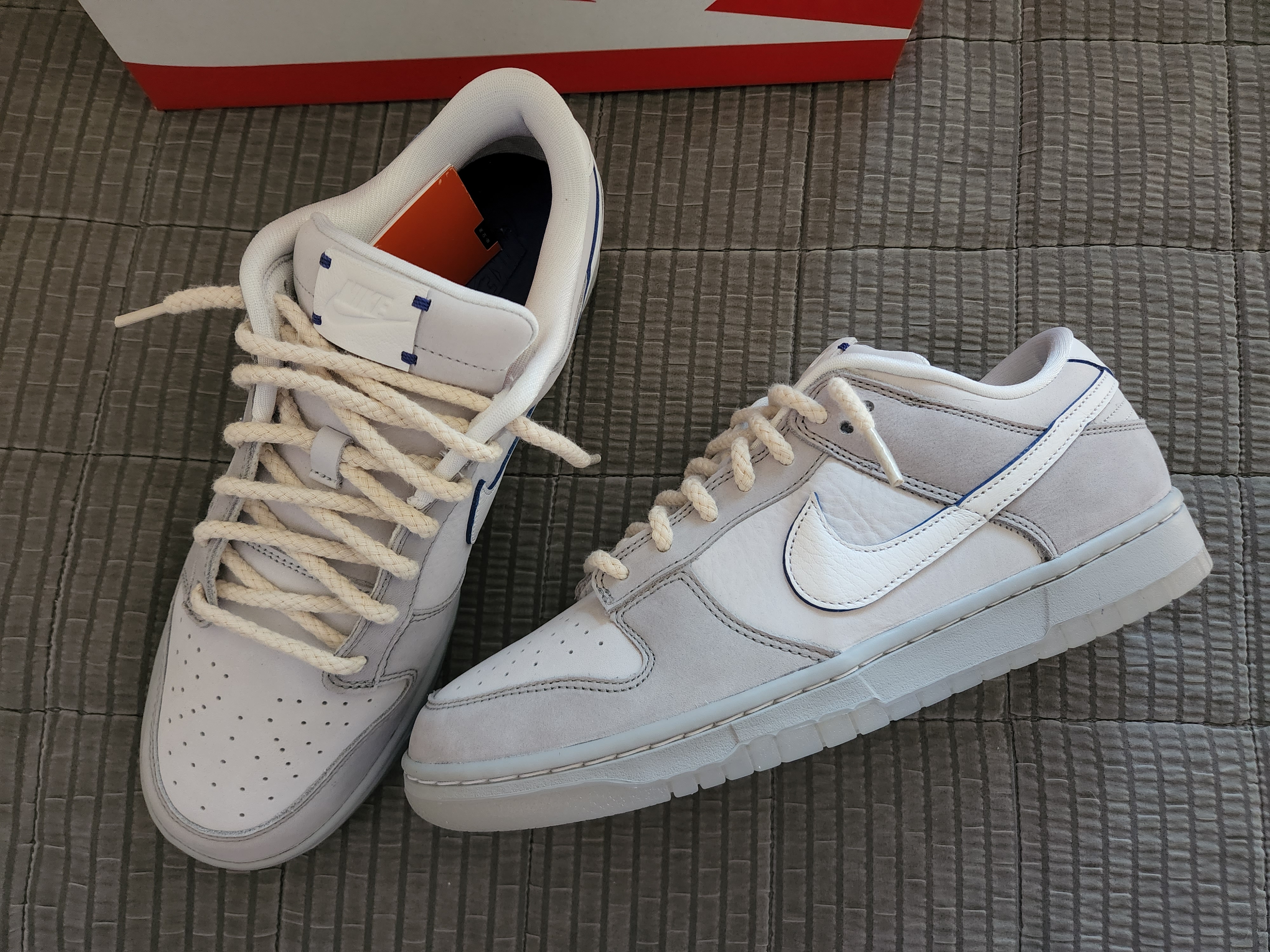 Nike Dunk Low Wolf Grey and Pure Platinum 착용 스타일 - 4