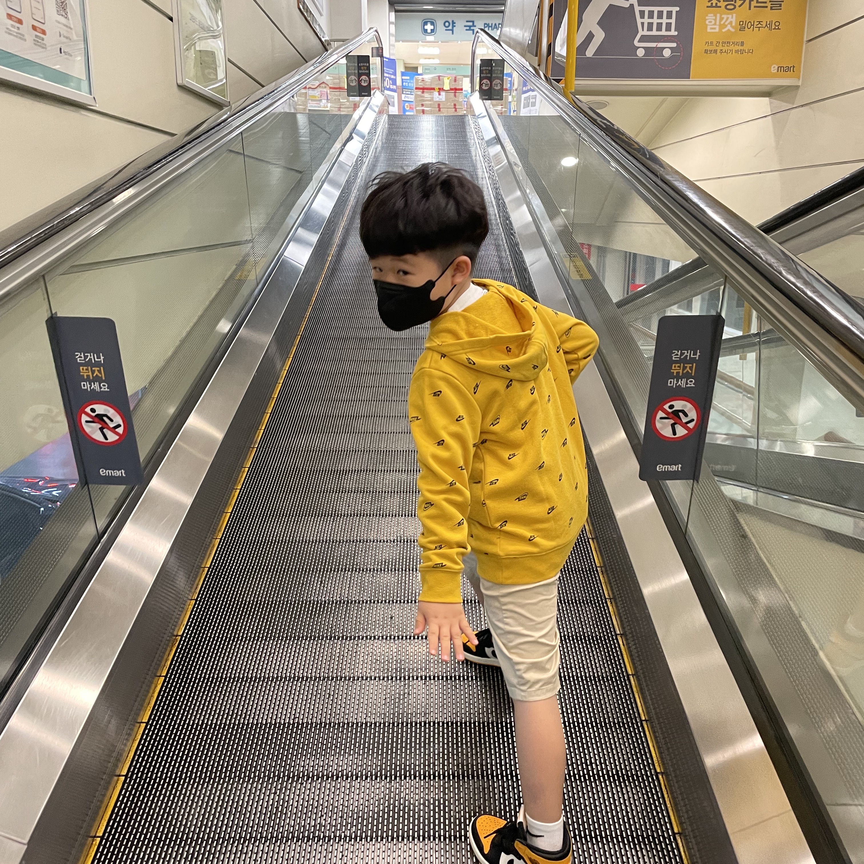 (PS) Jordan 1 Retro High OG Taxi 착용 스타일 - 2