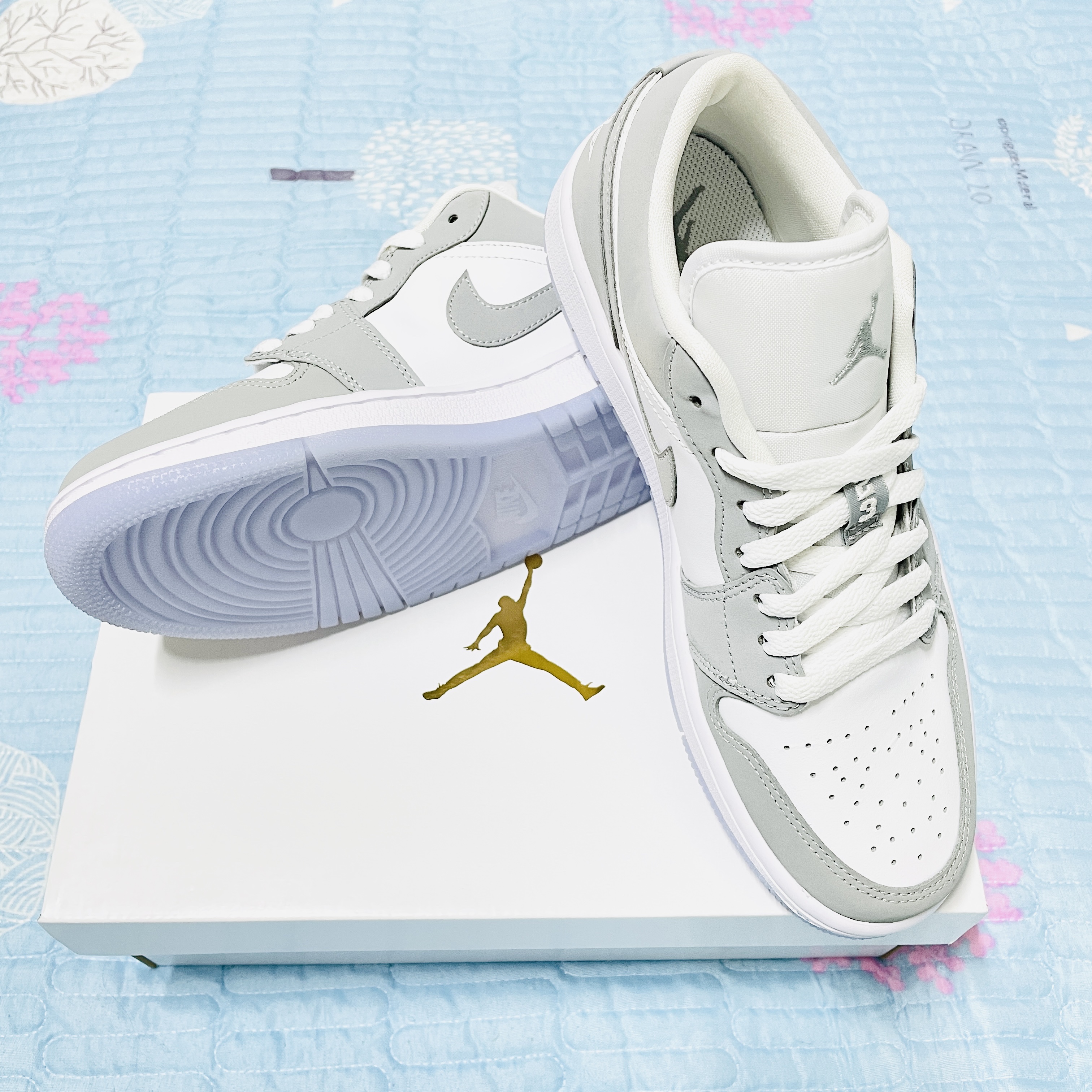 (W) Jordan 3 x A Ma Maniere Retro SP, Jordan 4 x Union Retro SP Desert Moss 착용 스타일 - 5