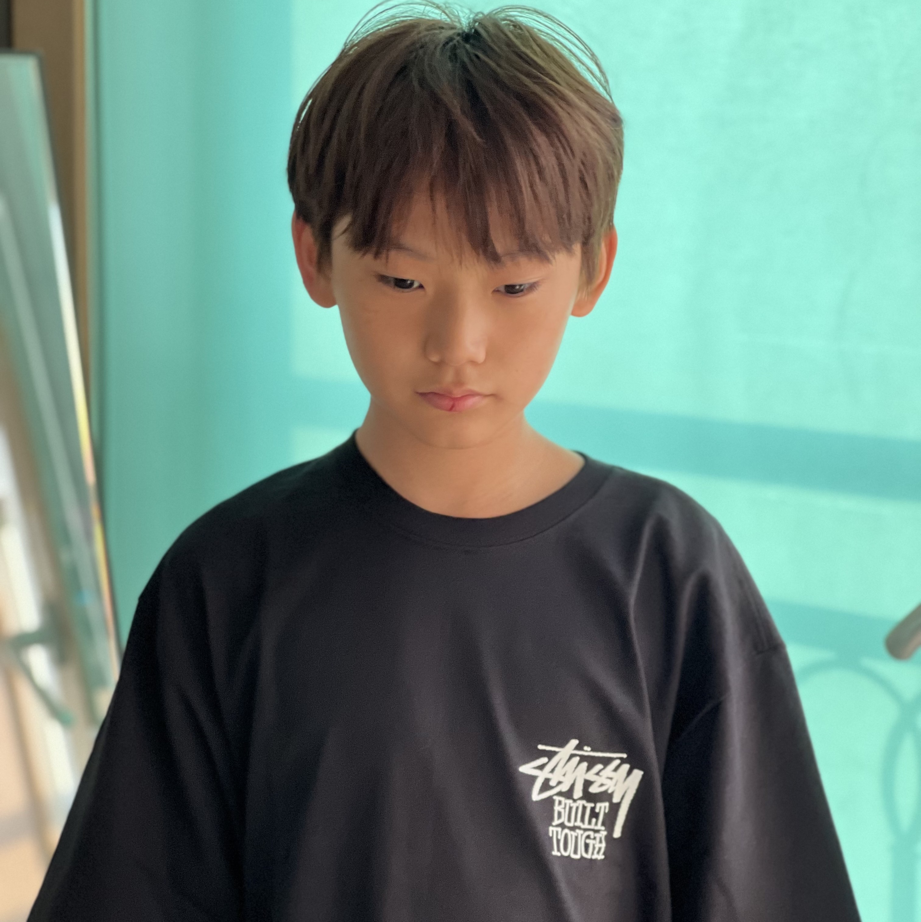 Stussy Built Tough T-Shirt Black 착용 스타일 - 4