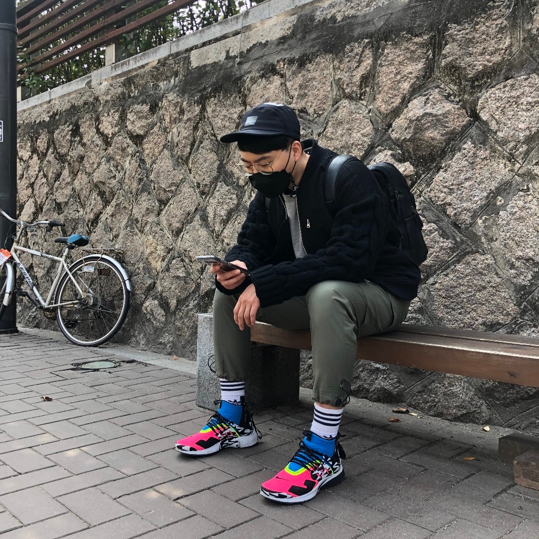 Nike x Acronym Air Presto Mid Racer Pink 착용 스타일
