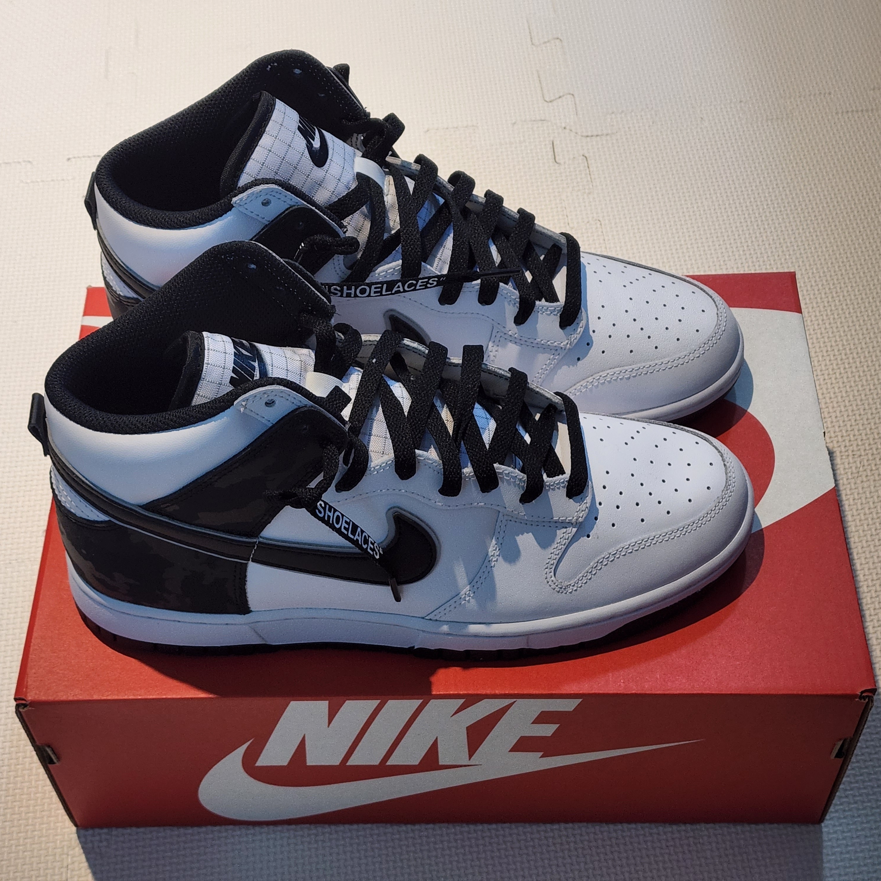 Nike Dunk High Retro SE White Black 착용 스타일 - 1