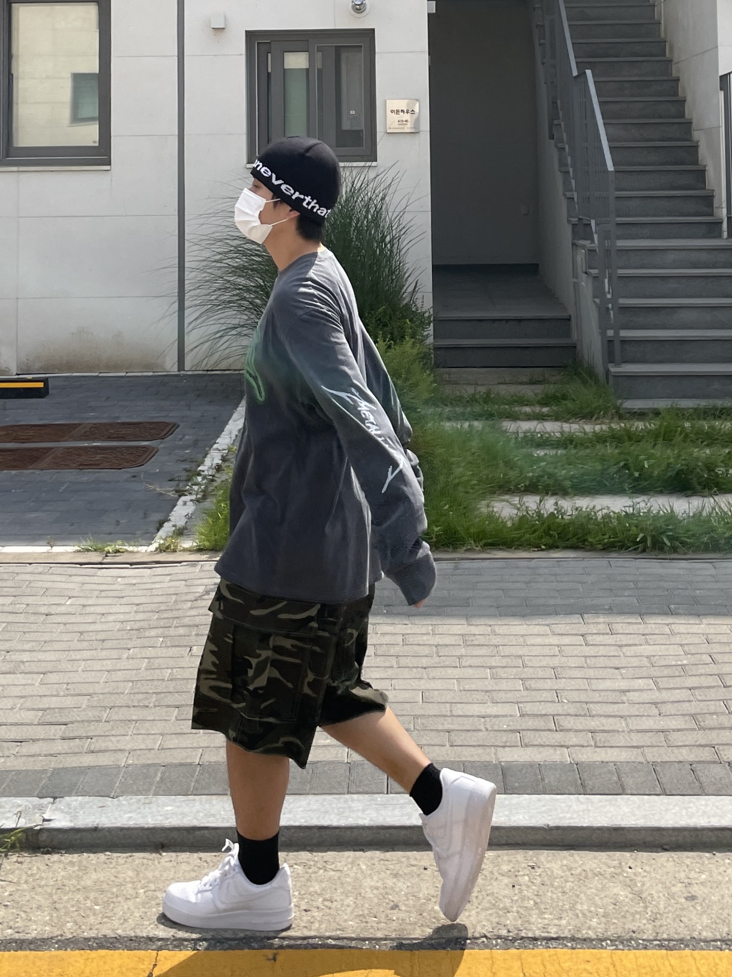 Nike Air Force 1 '07 Low White 착용 스타일 - 3