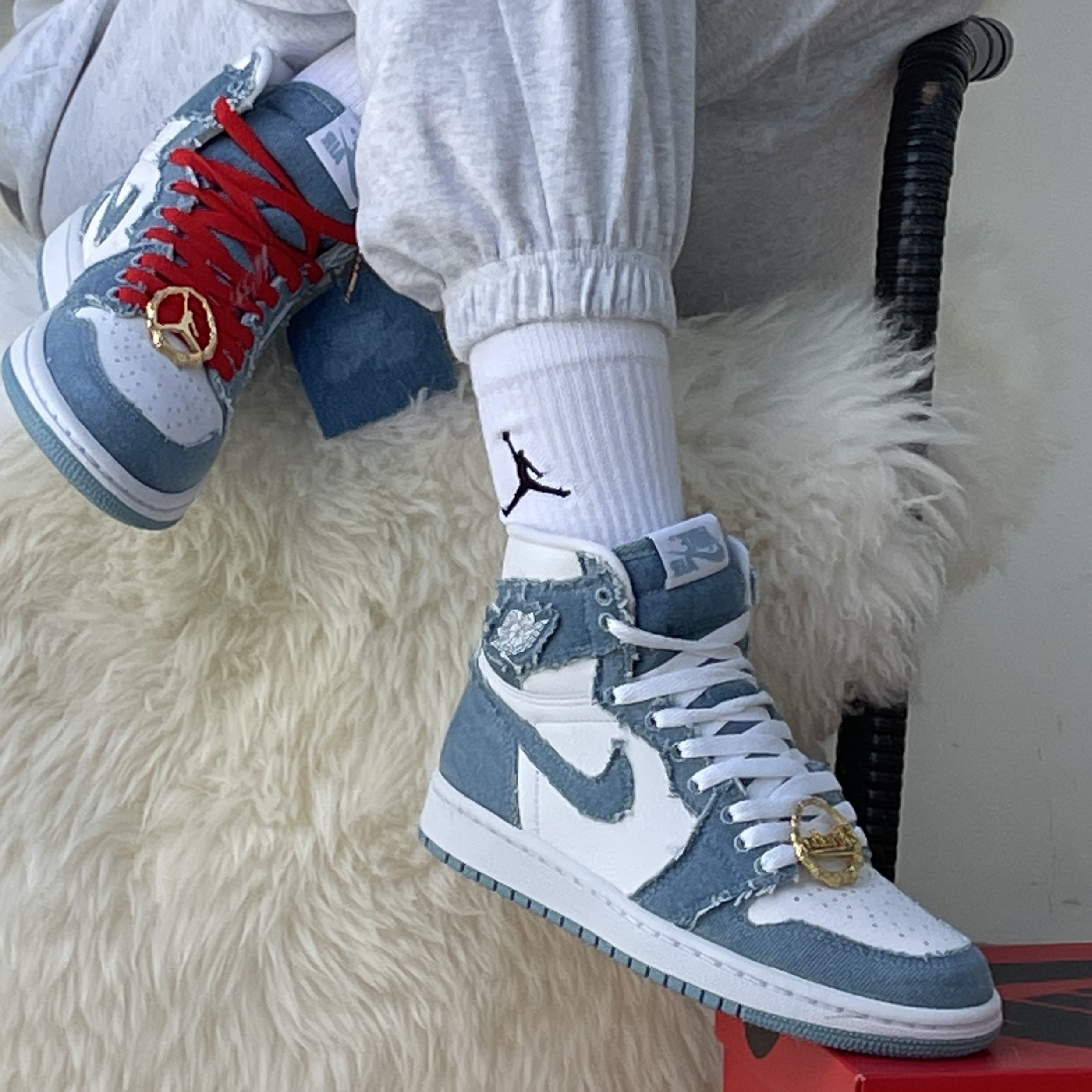 (W) Jordan 1 Retro High OG Denim 착용 스타일 - 2