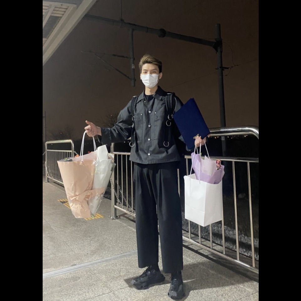 Nike x Matthew M Williams Zoom 004 Triple Black 착용 스타일