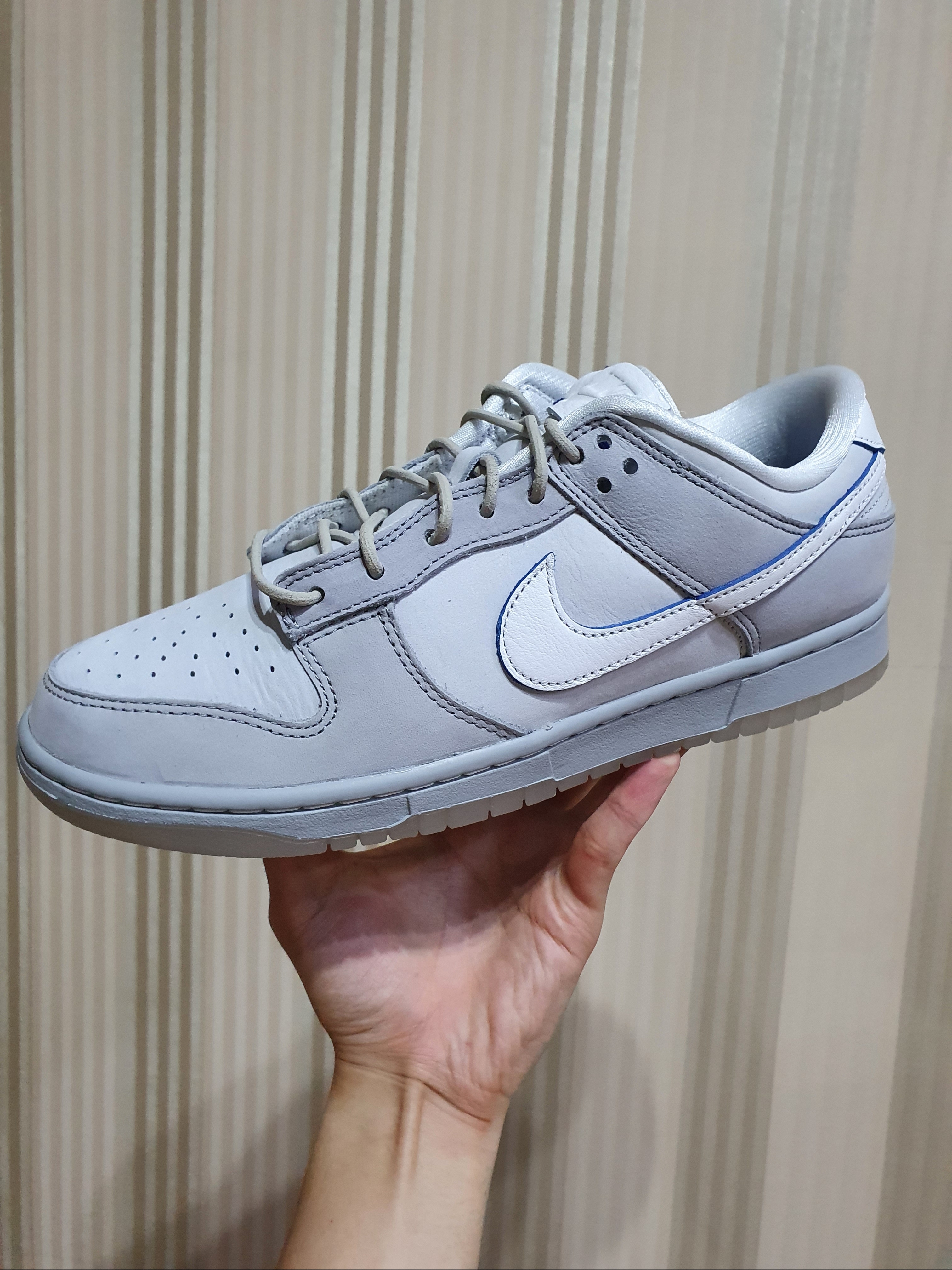 Nike Dunk Low Wolf Grey and Pure Platinum 착용 스타일 - 2
