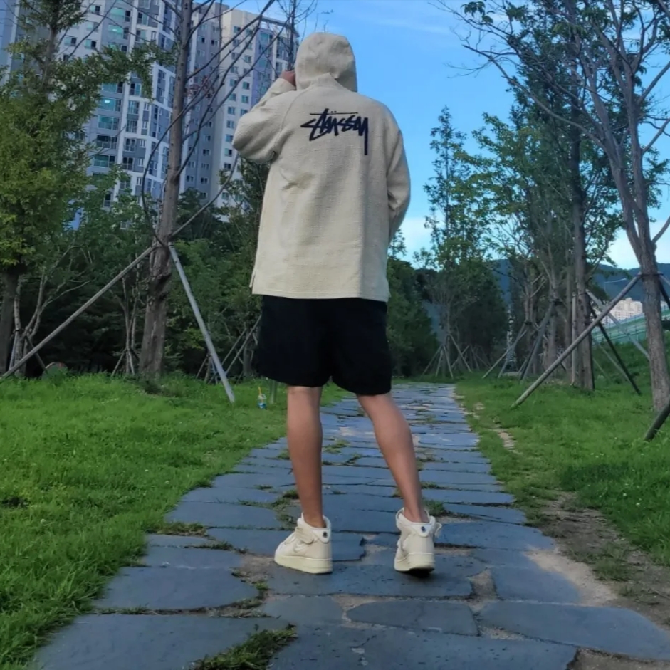 Nike x Stussy NRG Fleece Hemp Pullover Natural, Nike x Stussy Air Force 1 '07 Mid SP Fossil 착용 스타일 - 2