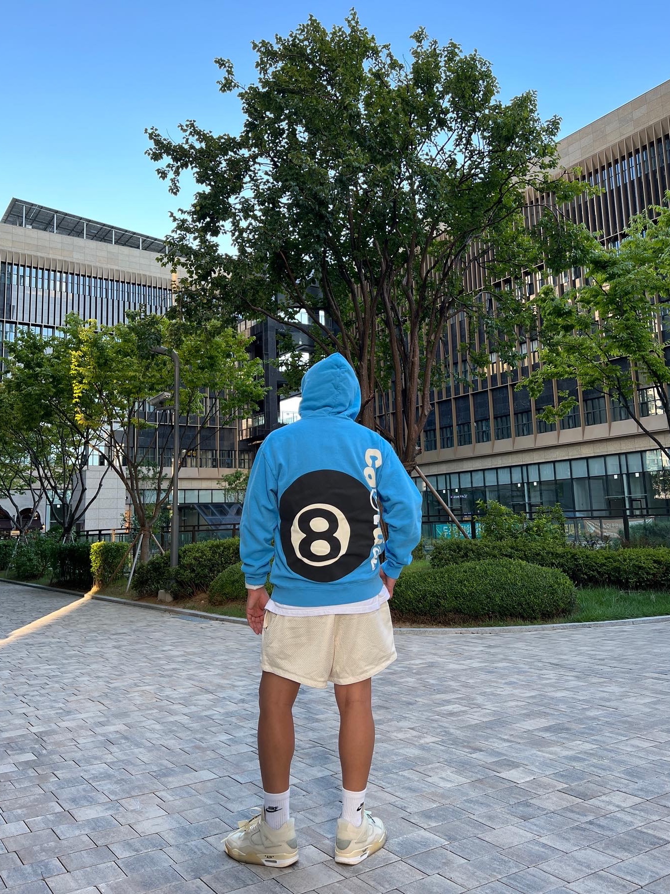 Stussy x Cactus Plant Flea Market 8 Ball Pigment Dyed Hoodie Blue, Nike x Fear of God Basketball Shorts String 착용 스타일 - 2