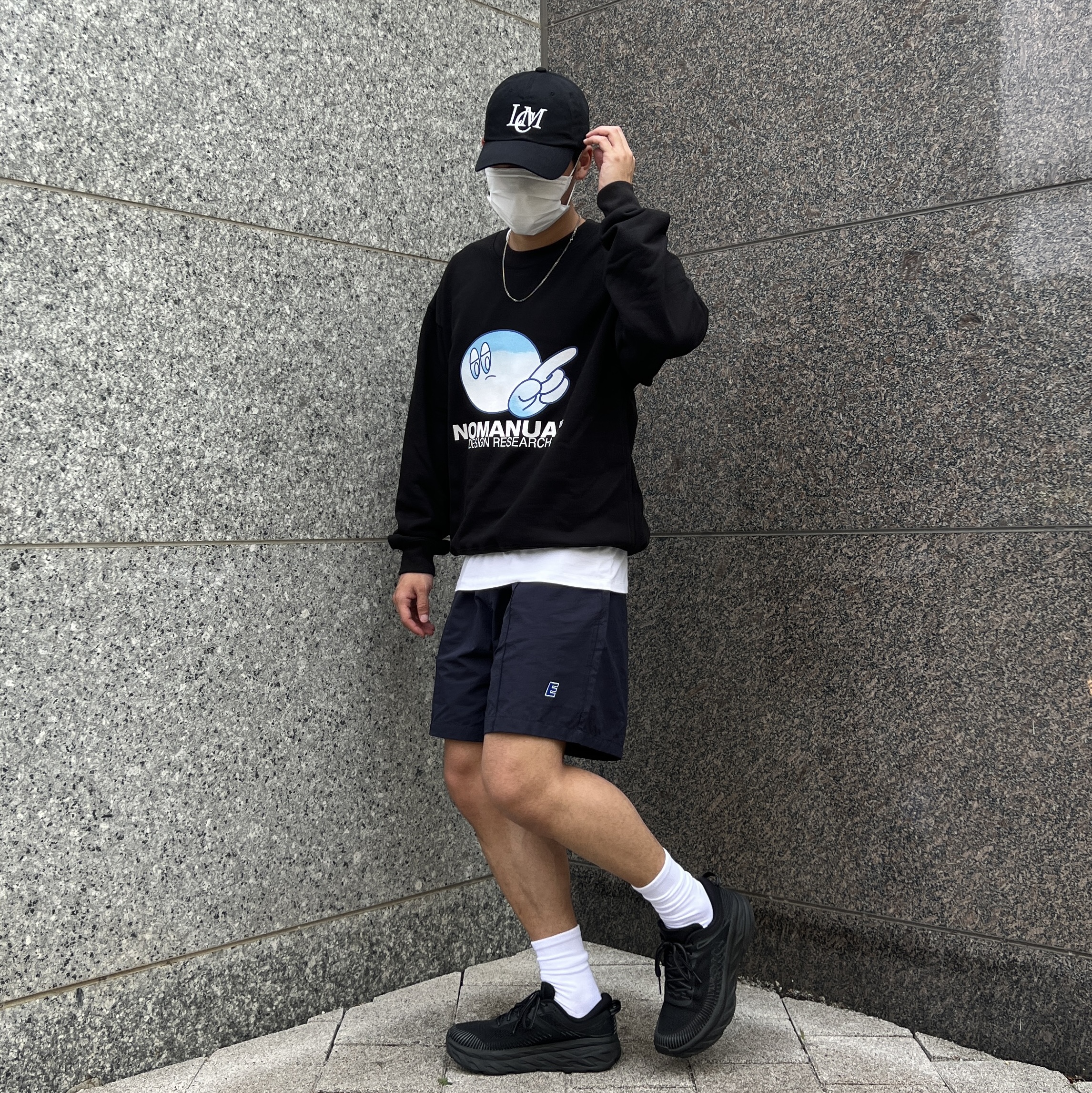 Hoka Bondi 7 Black 착용 스타일