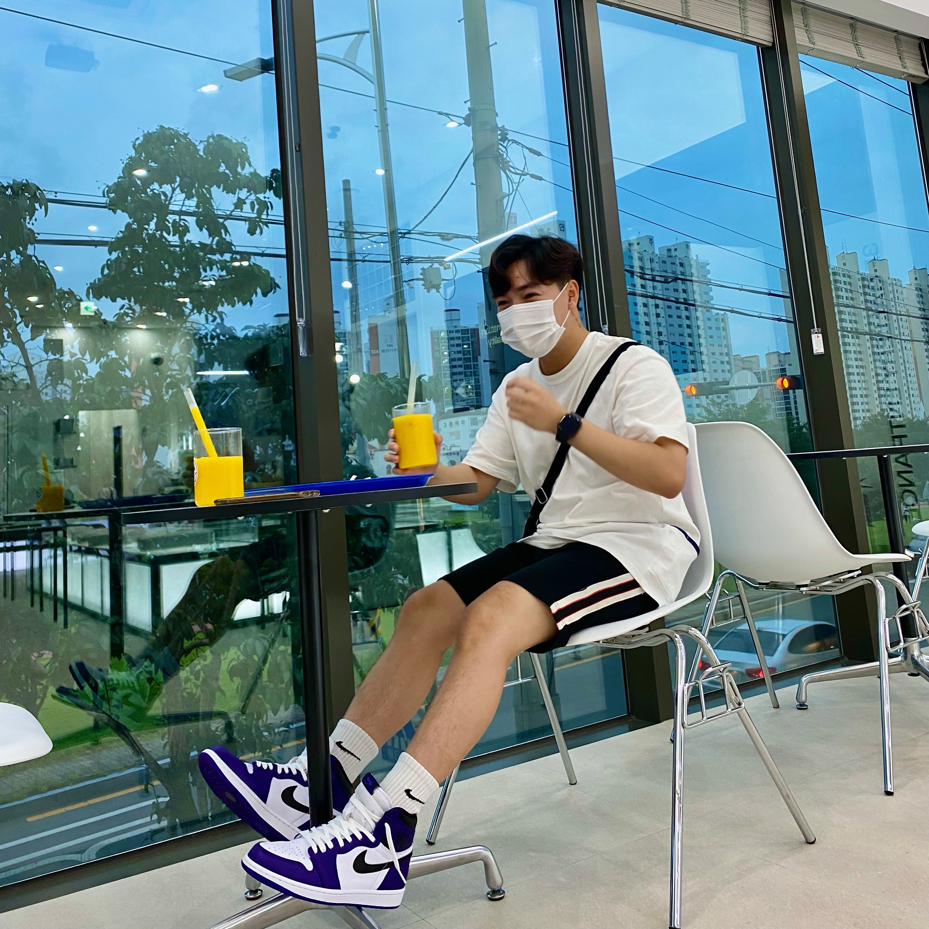Jordan 1 Retro High OG Court Purple 2020 착용 스타일