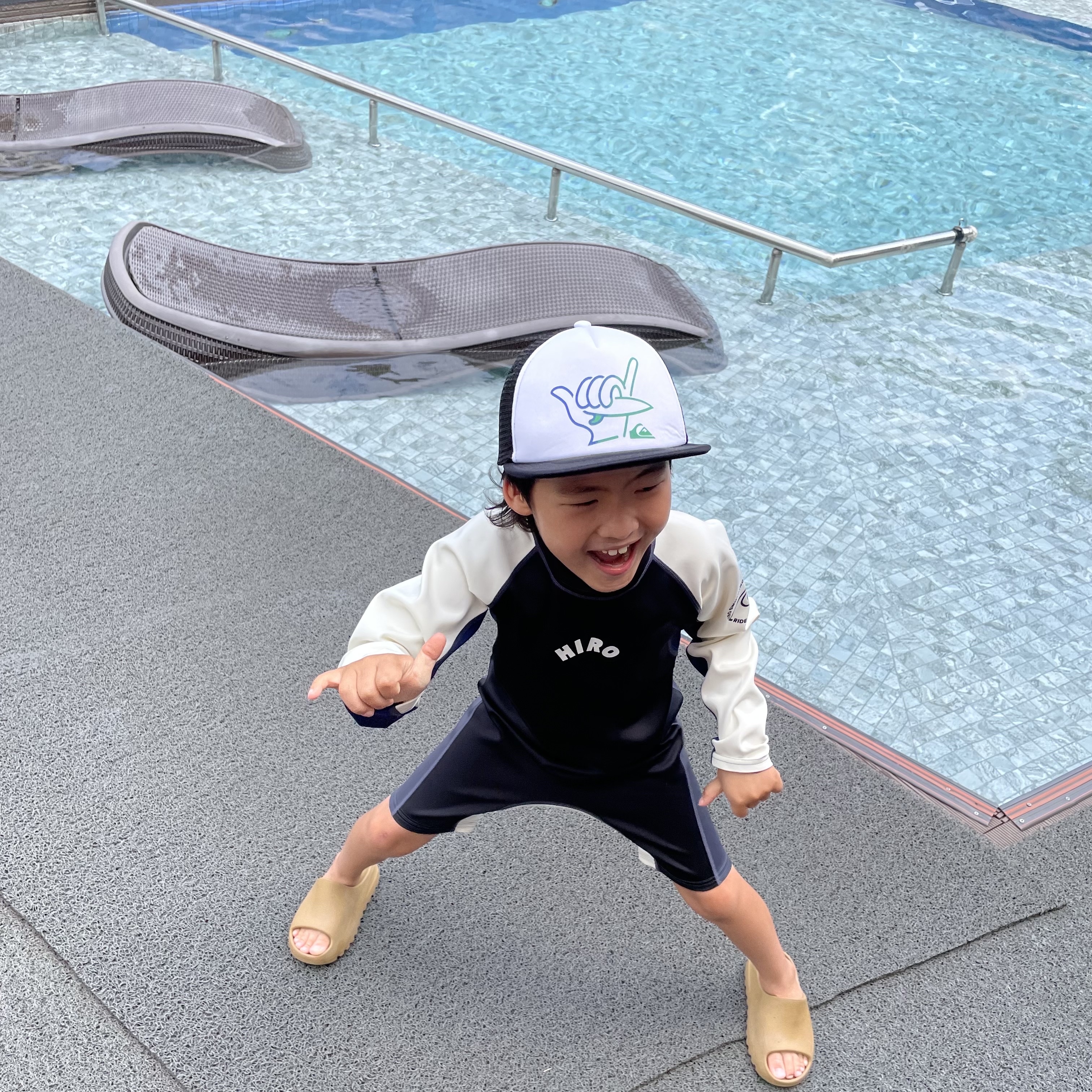 (Kids) Adidas Yeezy Slide Ochre 착용 스타일