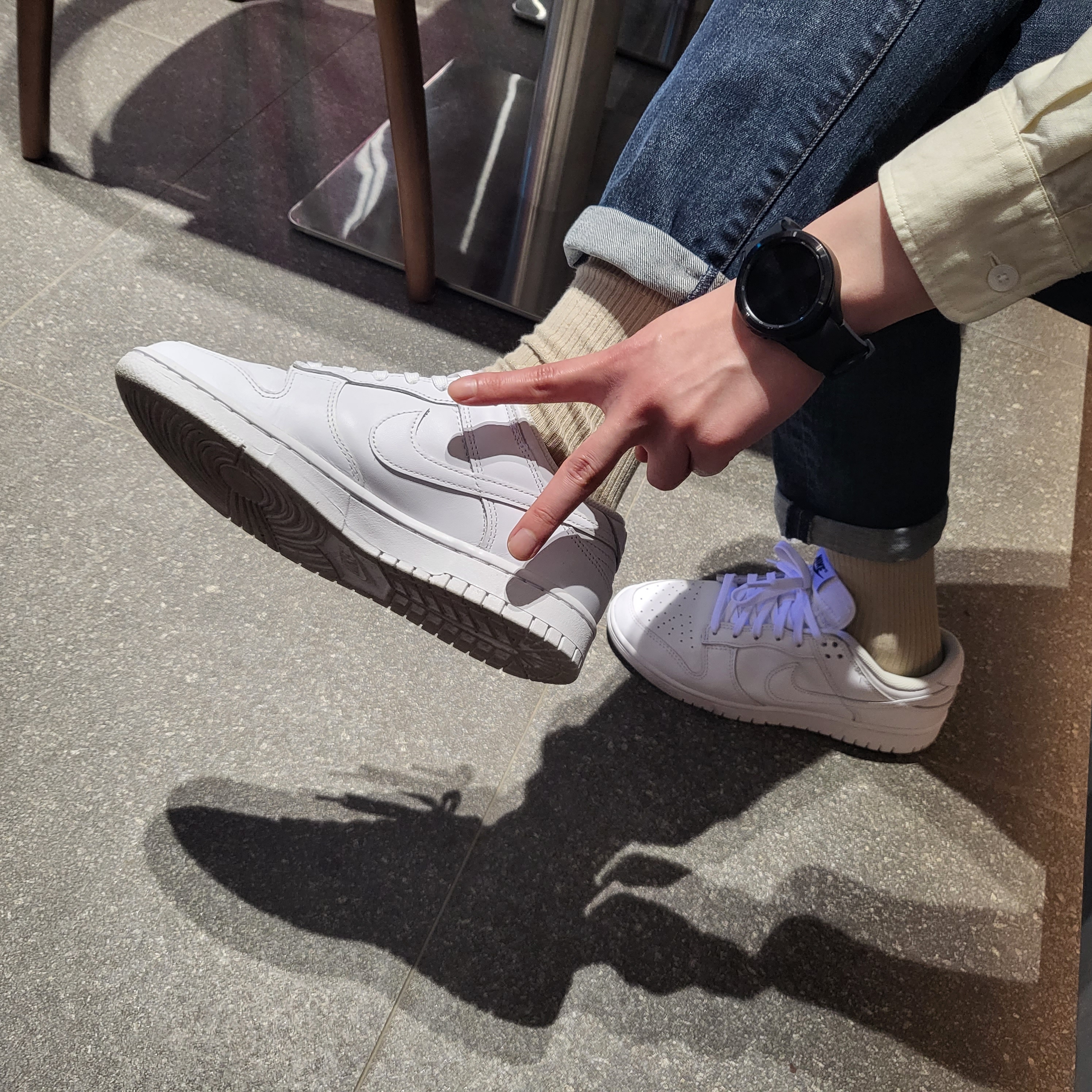 (W) Nike Dunk Low Triple White 착용 스타일