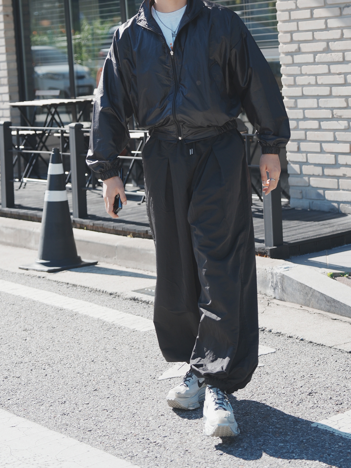 Nike x Matthew M Williams Zoom 004 Stone 착용 스타일 - 3