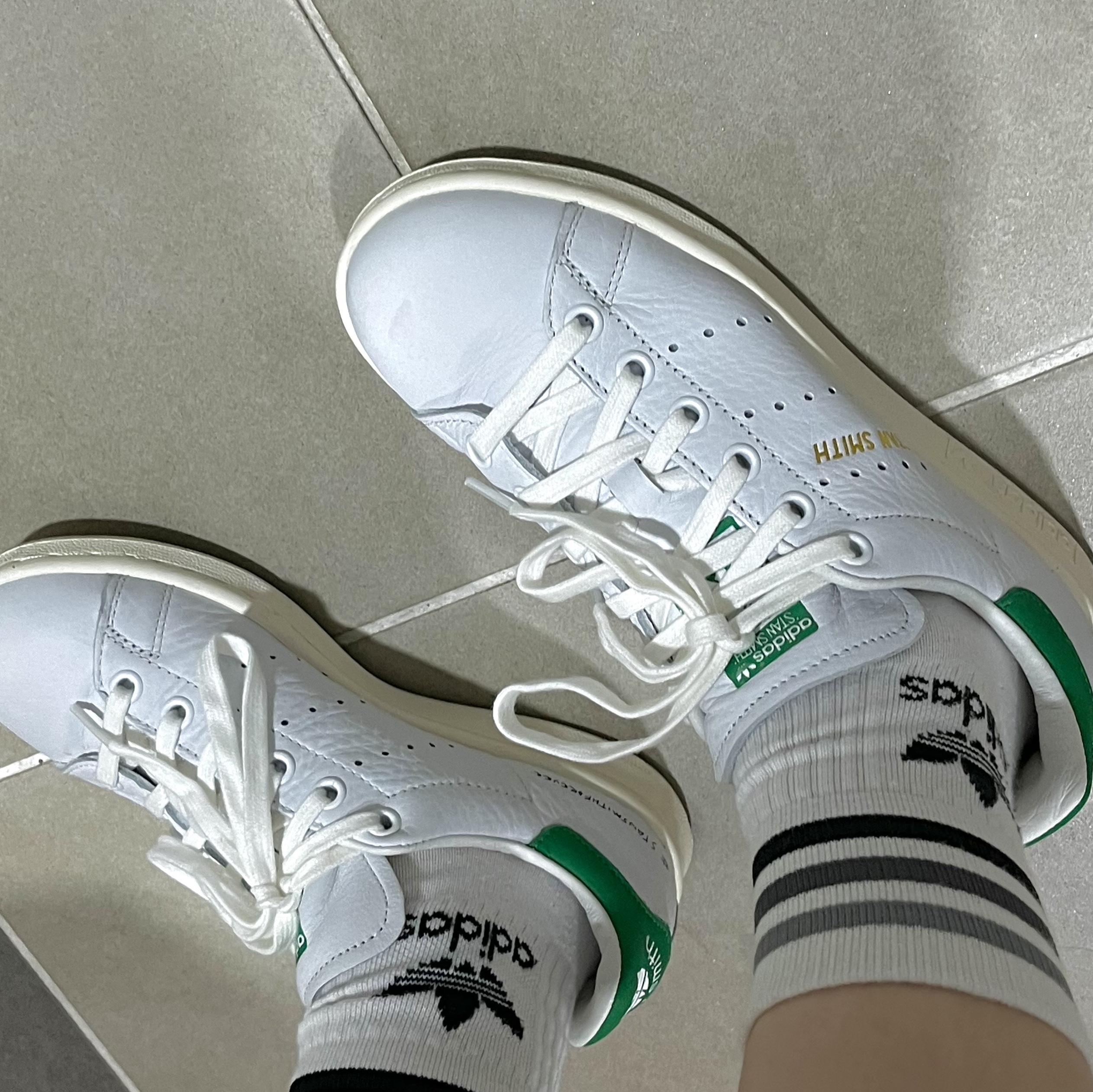 Adidas Stan Smith Forever Green 착용 스타일