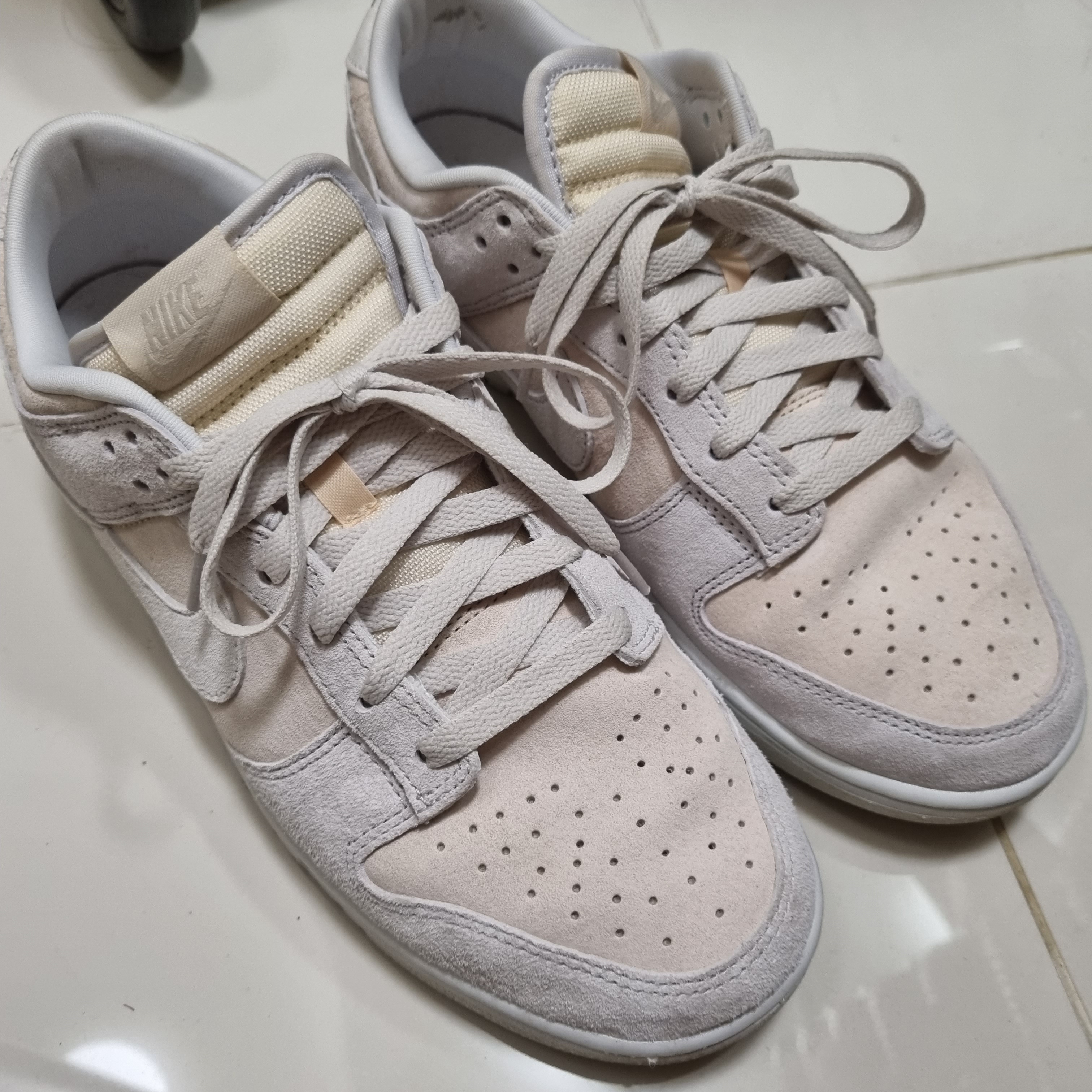 Nike Dunk Low Retro PRM Vast Grey 착용 스타일