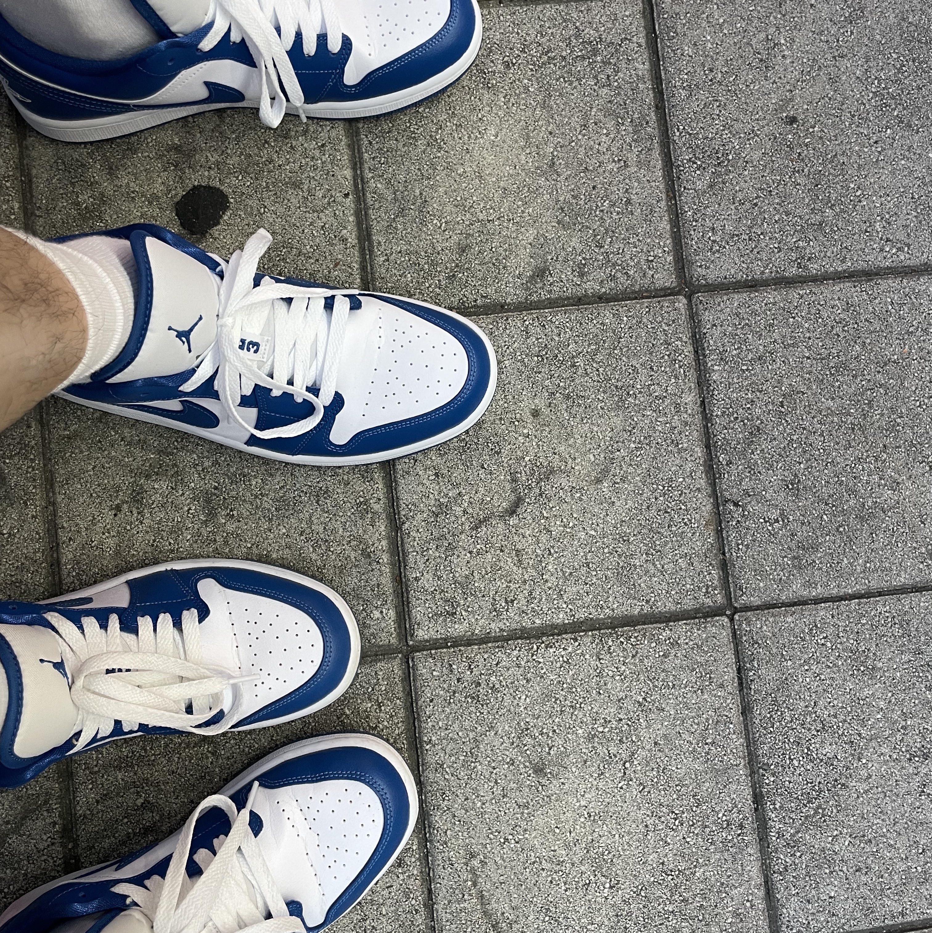 (W) Jordan 1 Low White Dark Marina Blue 착용 스타일