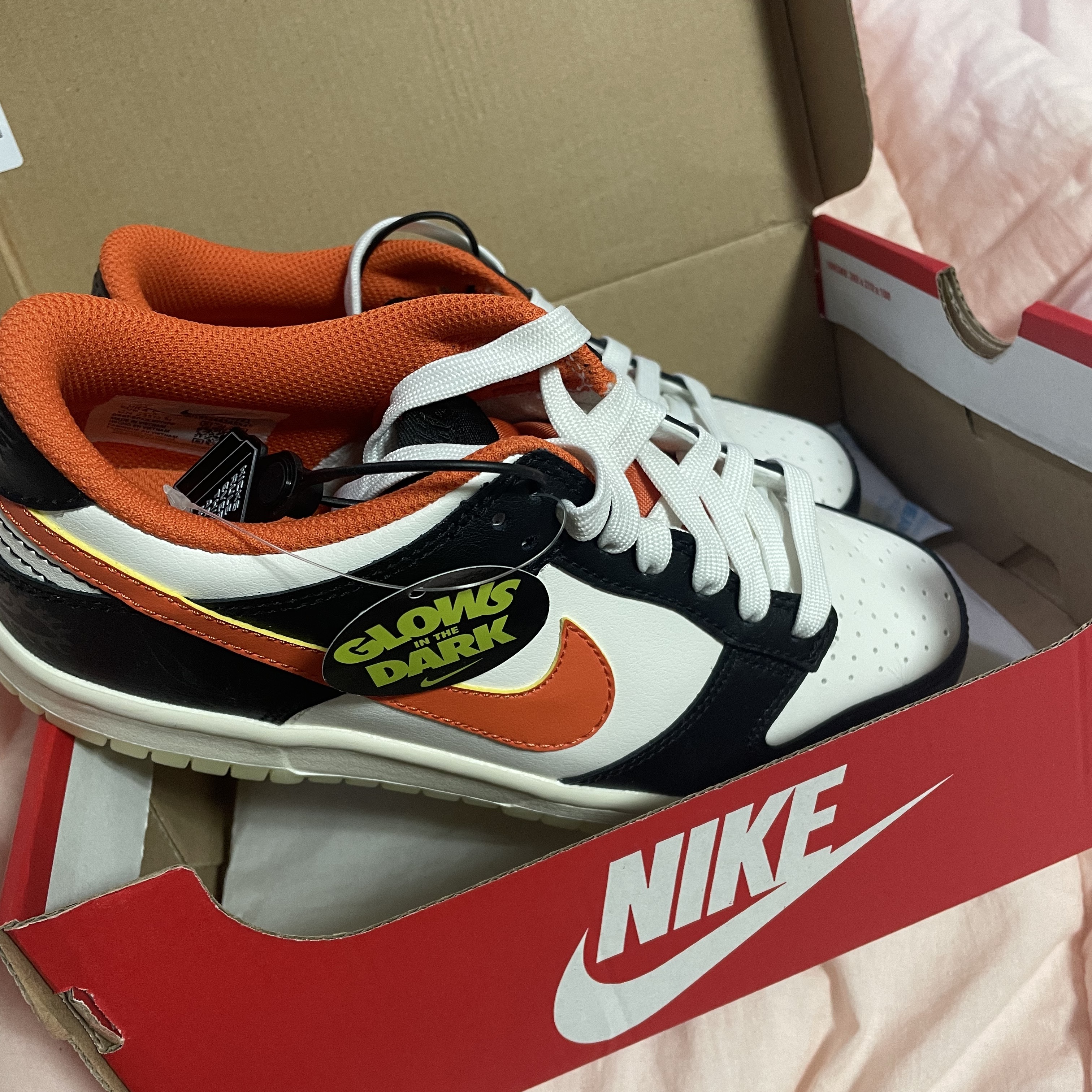 (GS) Nike Dunk Low PRM Halloween 착용 스타일 - 1
