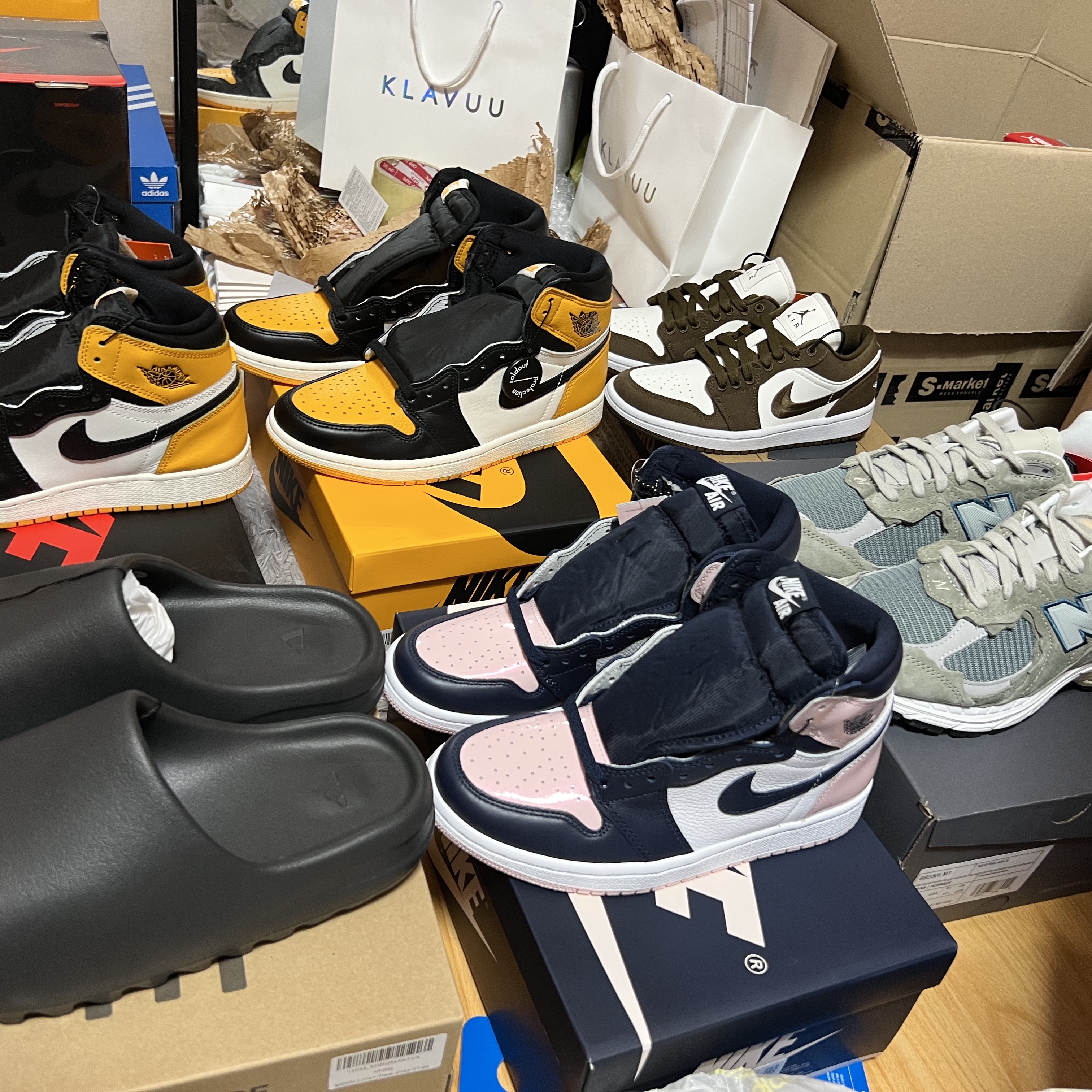 Jordan 1 Retro High OG Taxi, (GS) Jordan 1 Retro High OG Taxi 착용 스타일 - 1