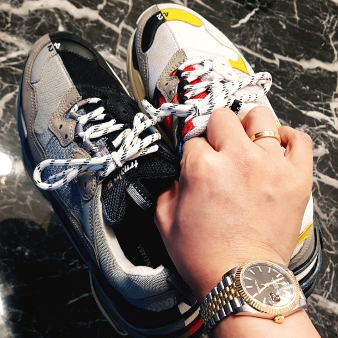 Balenciaga Triple S Split Brack Grey 2018, Balenciaga Triple S Bicolor White Light Grey Yellow 2018 착용 스타일