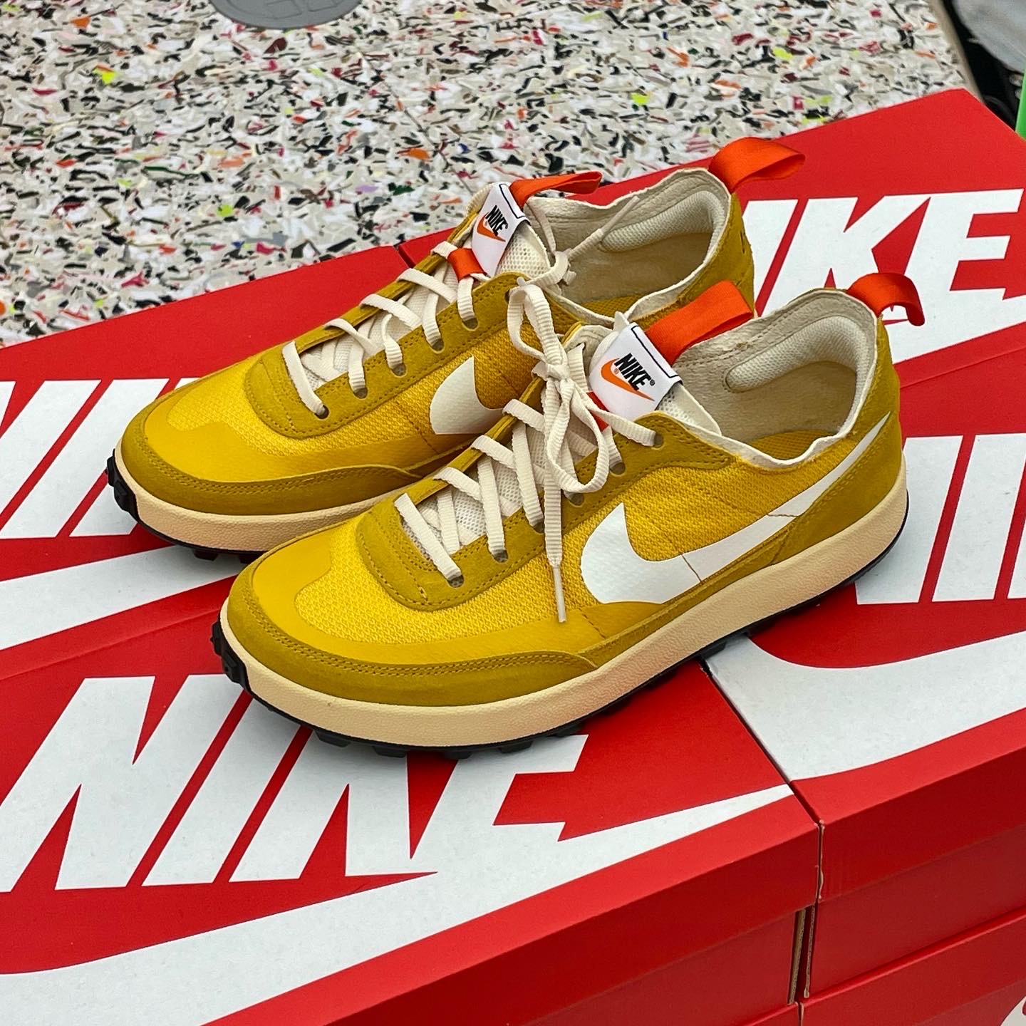 Nike x Tom Sachs General Purpose Shoe Archive, Jordan 1 x Travis Scott Retro Low OG SP Sail and Ridgerock 착용 스타일 - 5