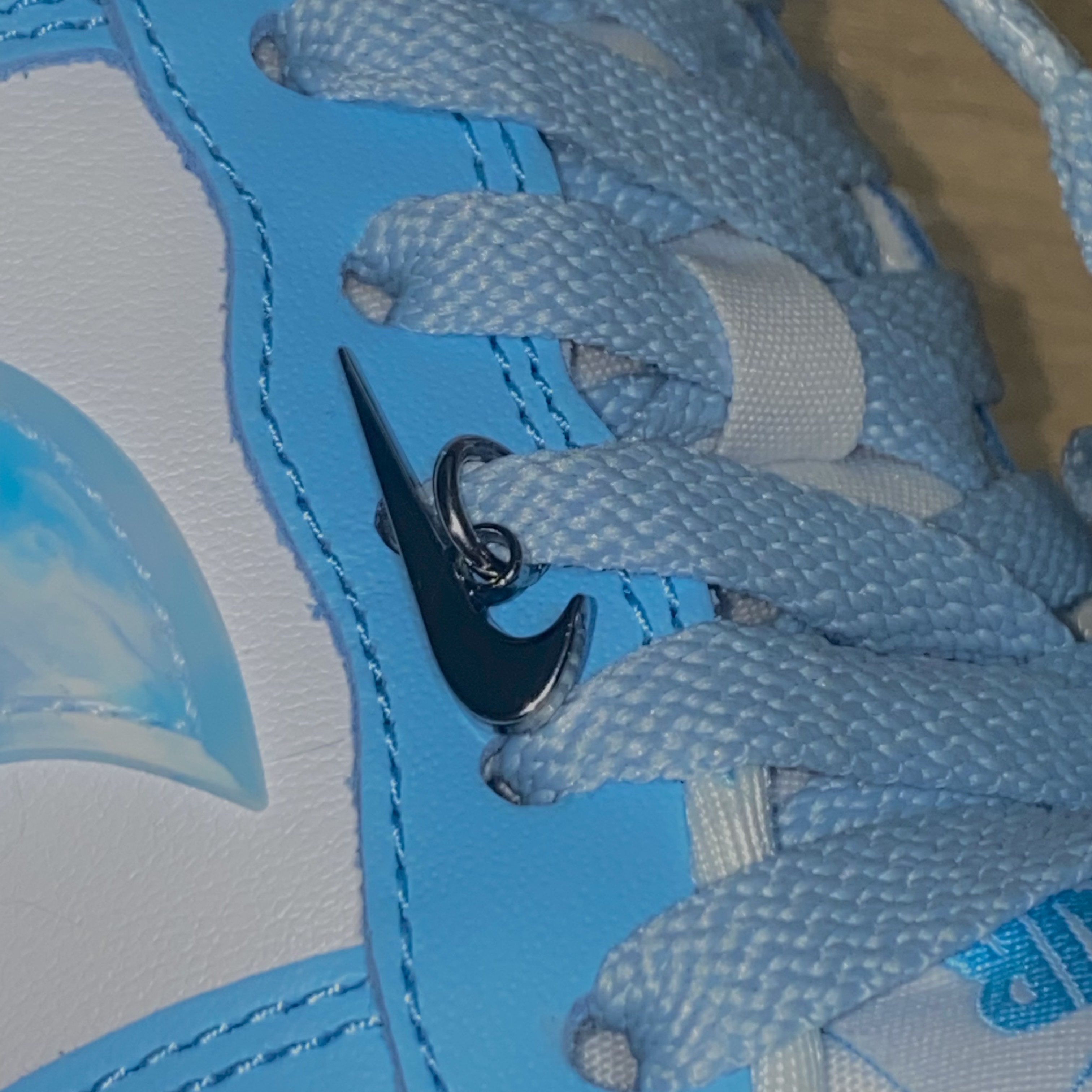 (W) Nike Air Force 1 '07 LX Celestine Blue 착용 스타일 - 2