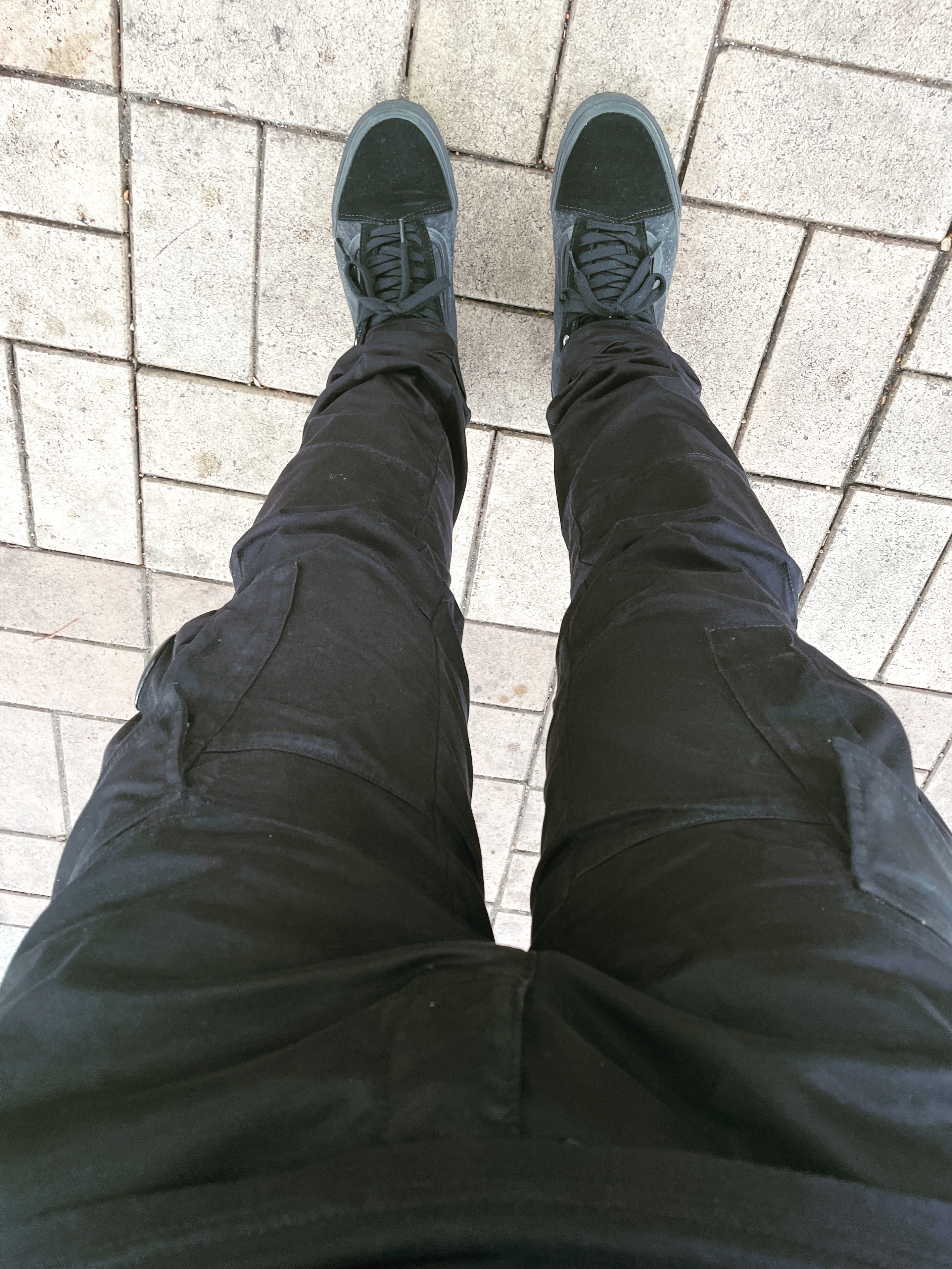 Vans Old Skool Year of Tiger Black, C.P. Company Stretch Sateen Cargo Pants Black - 22SS 착용 스타일