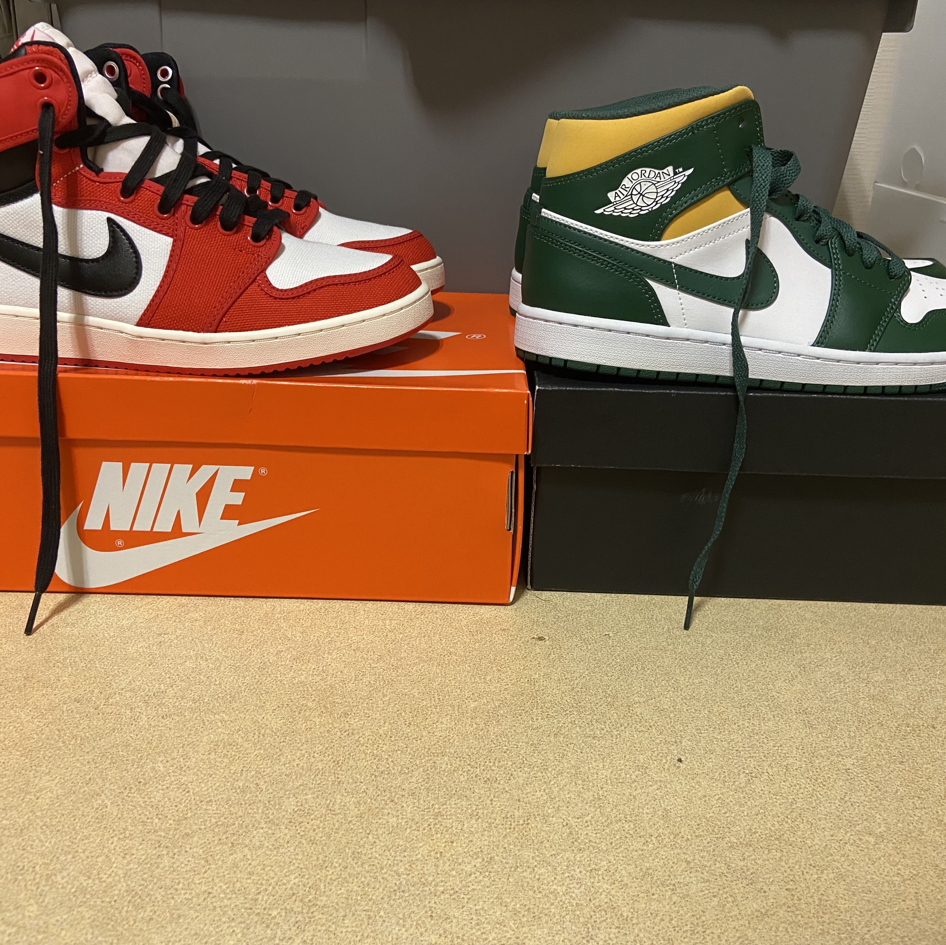 Jordan 1 KO Chicago 2021, Jordan 1 Mid Sonics 2021 착용 스타일 - 1