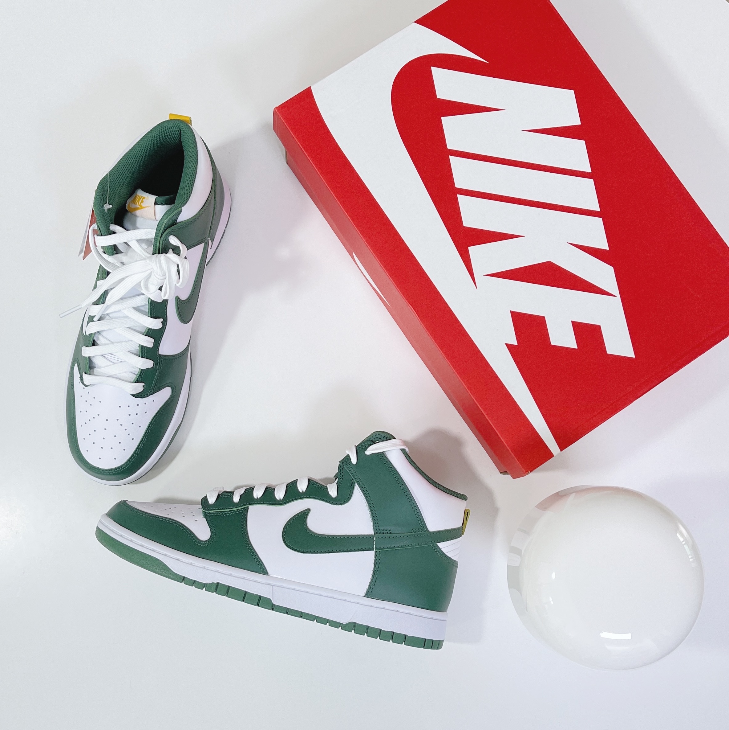Nike Dunk High Retro Noble Green 착용 스타일